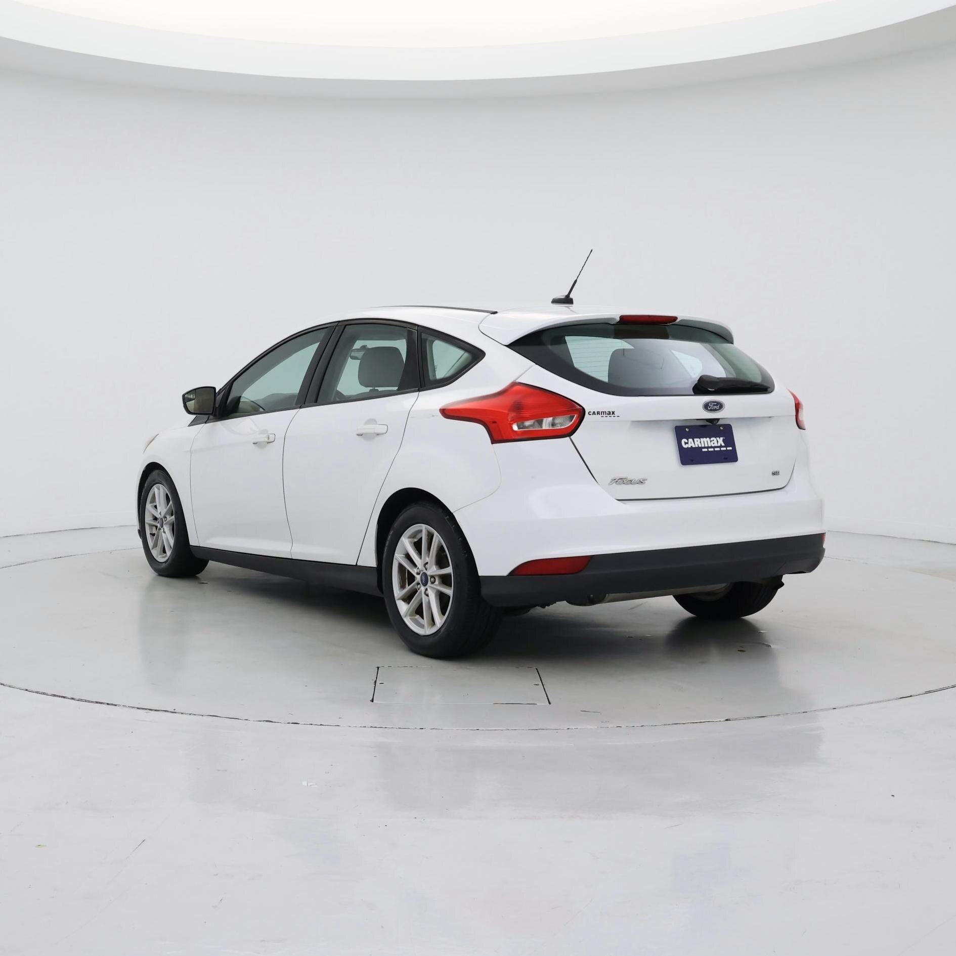 Thumbnail: 2018 Ford Focus - 2