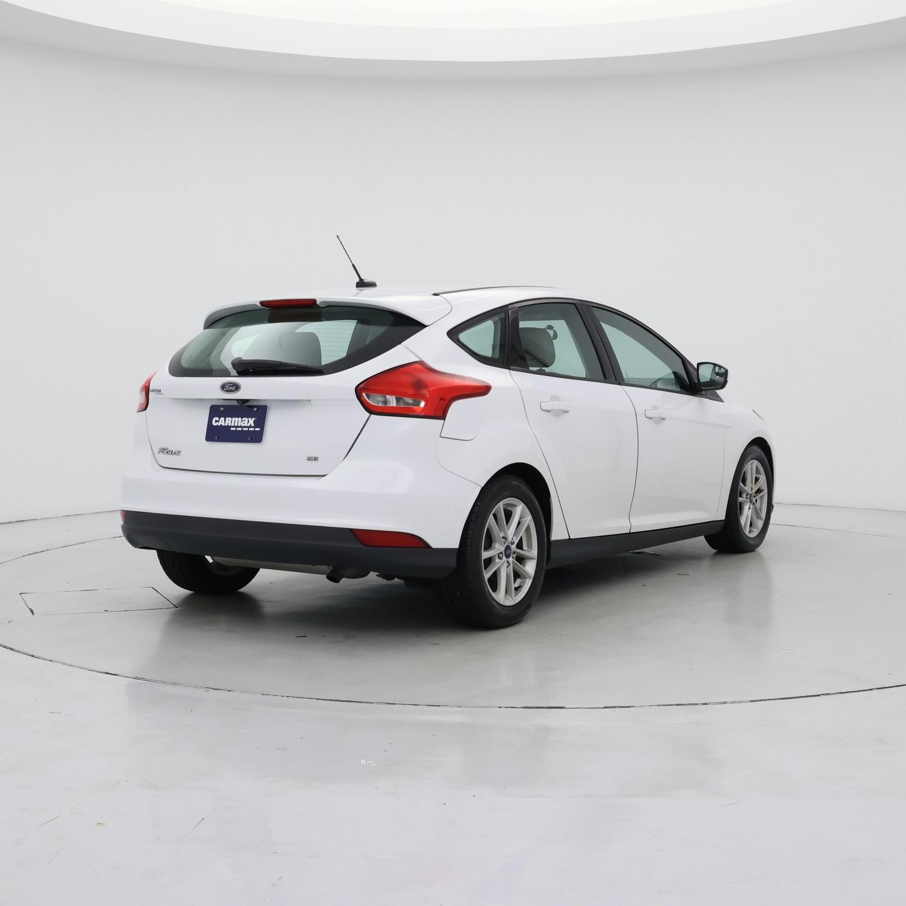 Thumbnail: 2018 Ford Focus - 8