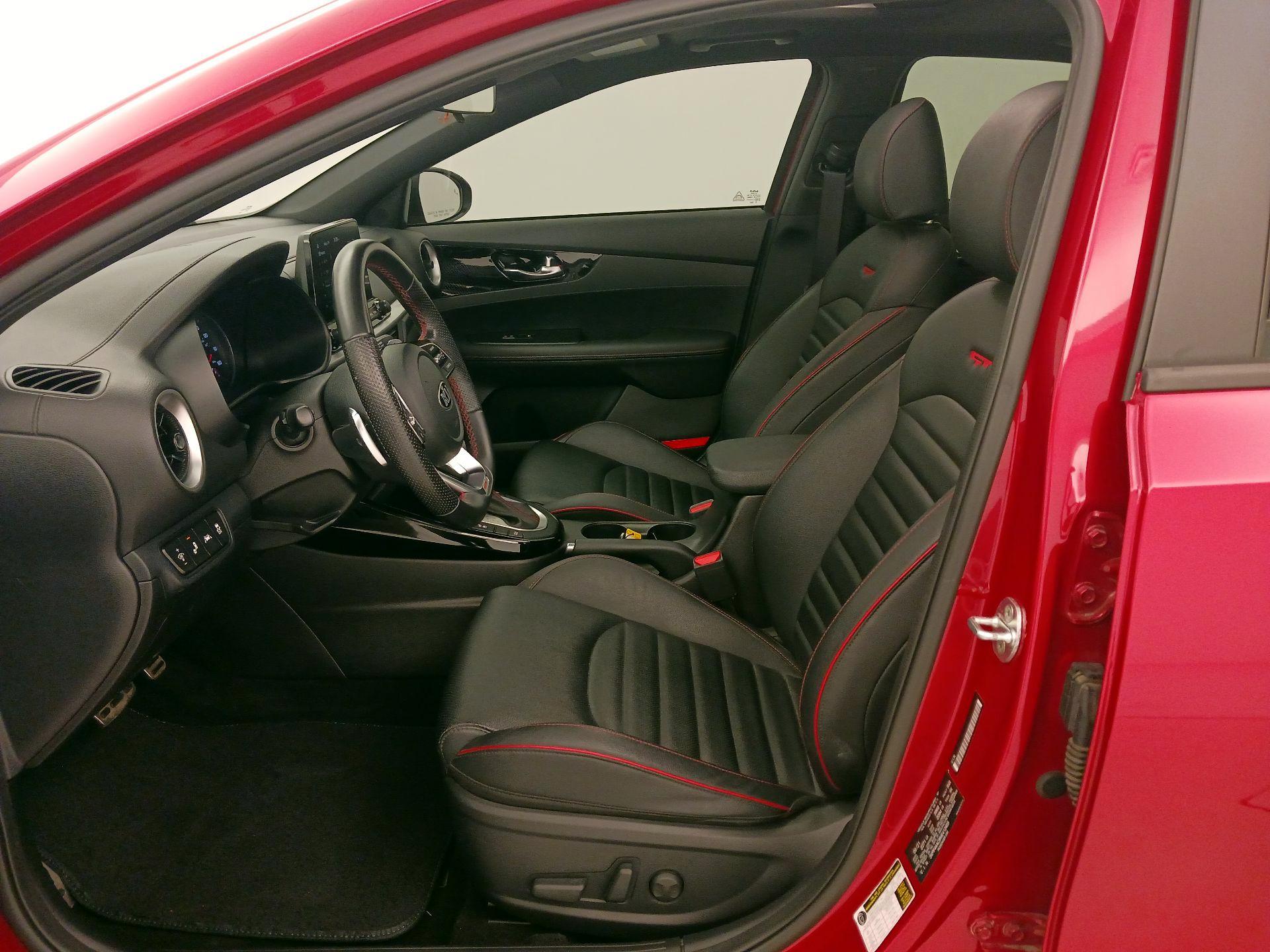 Thumbnail: 2021 Kia Forte - 11