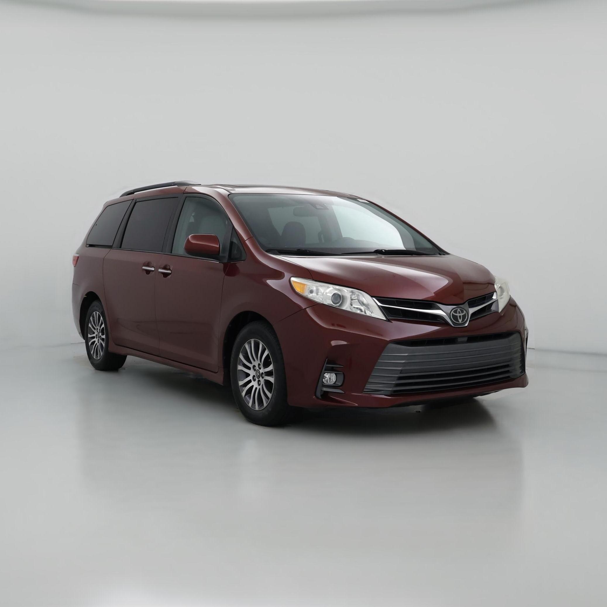 Thumbnail: 2018 Toyota Sienna - 1