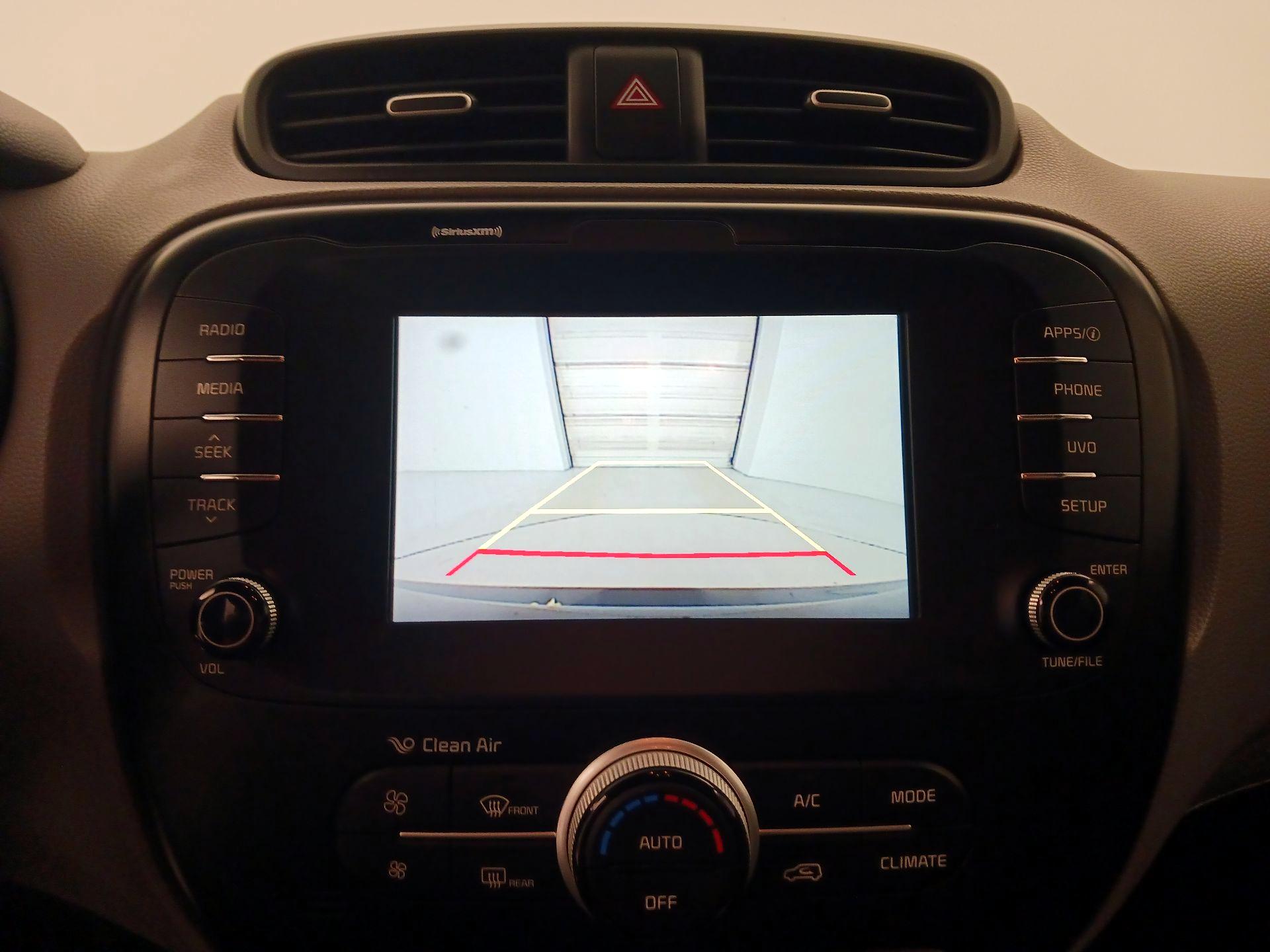 Thumbnail: 2019 Kia Soul - 14