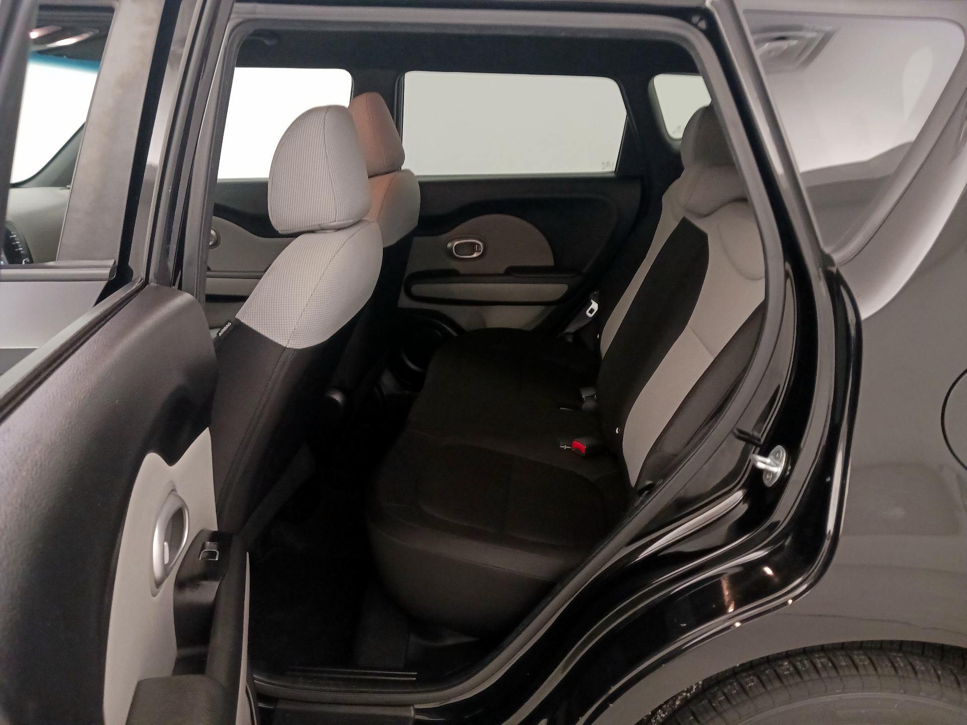 Thumbnail: 2019 Kia Soul - 19