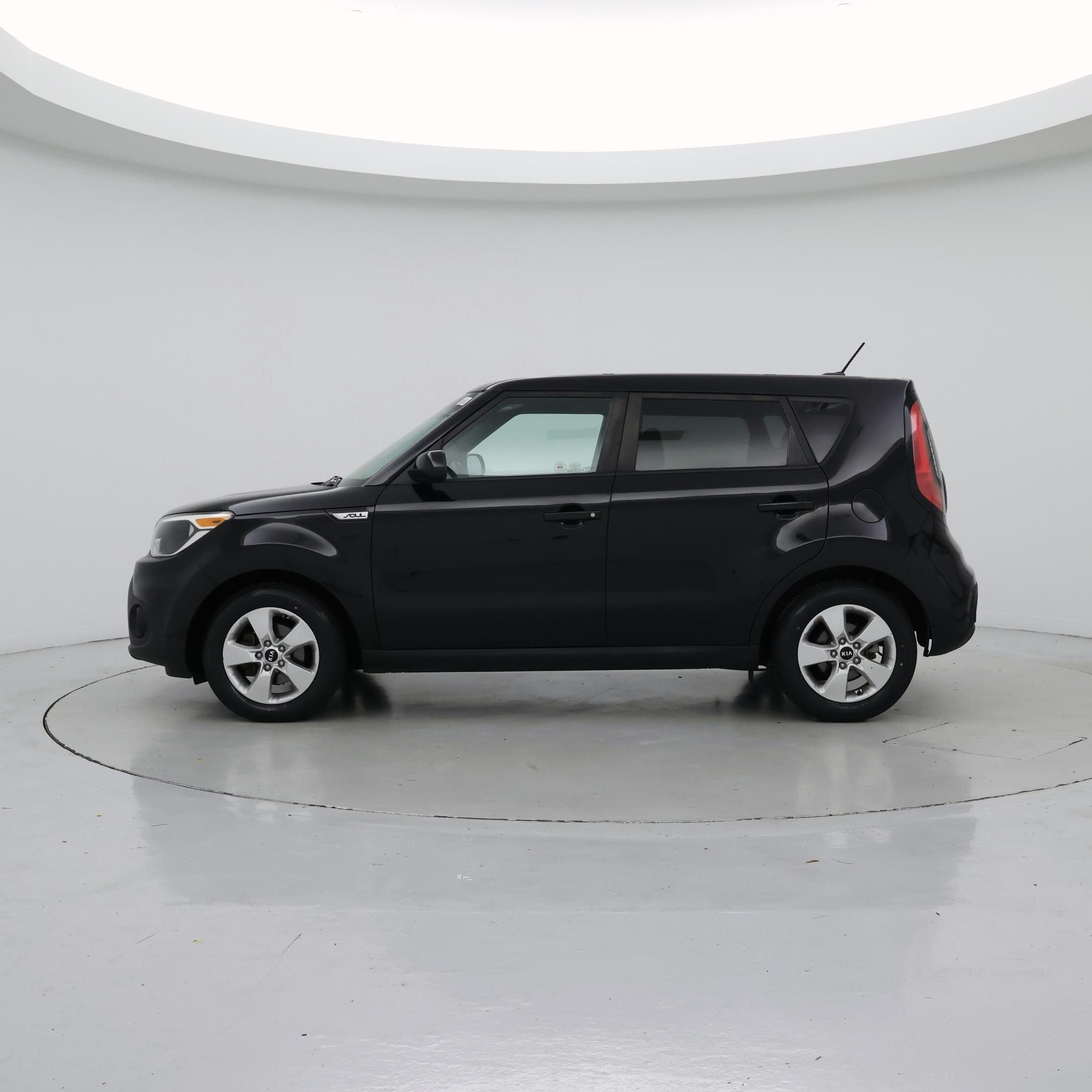 Thumbnail: 2019 Kia Soul - 3