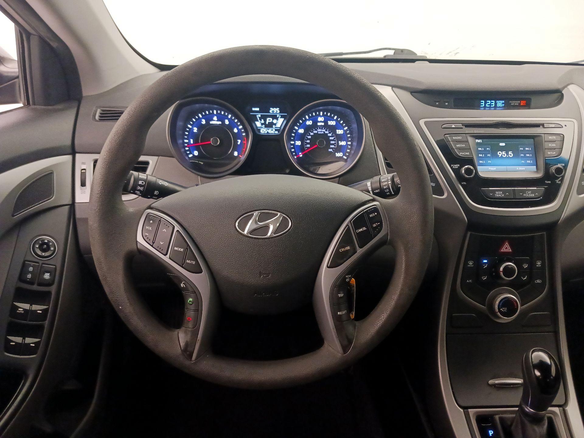 Thumbnail: 2015 Hyundai Elantra - 10