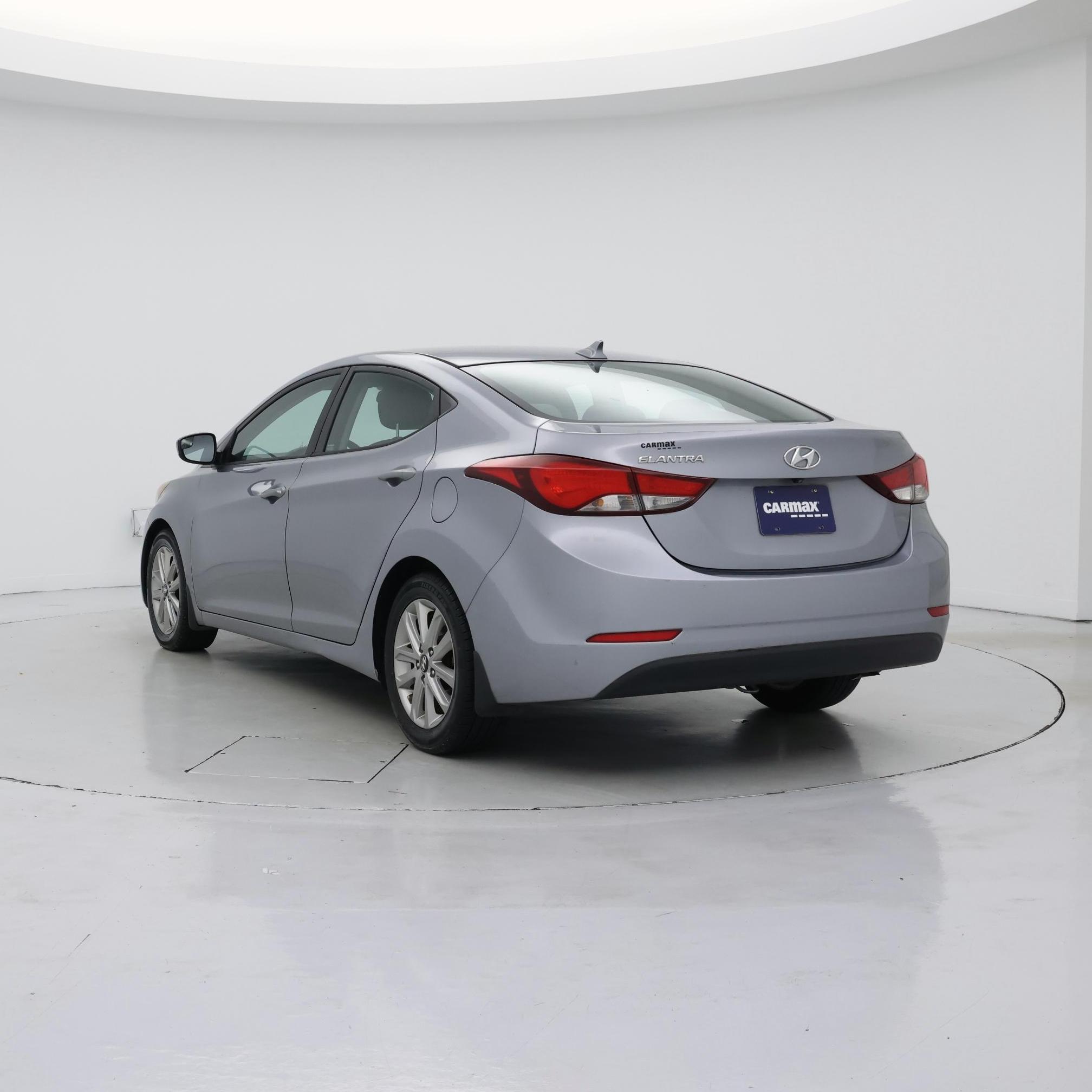 Thumbnail: 2015 Hyundai Elantra - 2