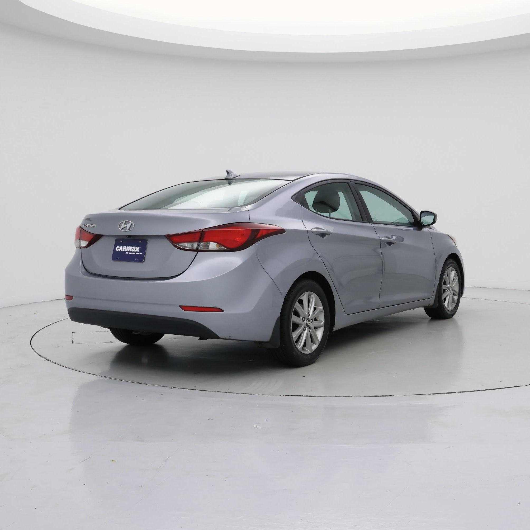 Thumbnail: 2015 Hyundai Elantra - 8