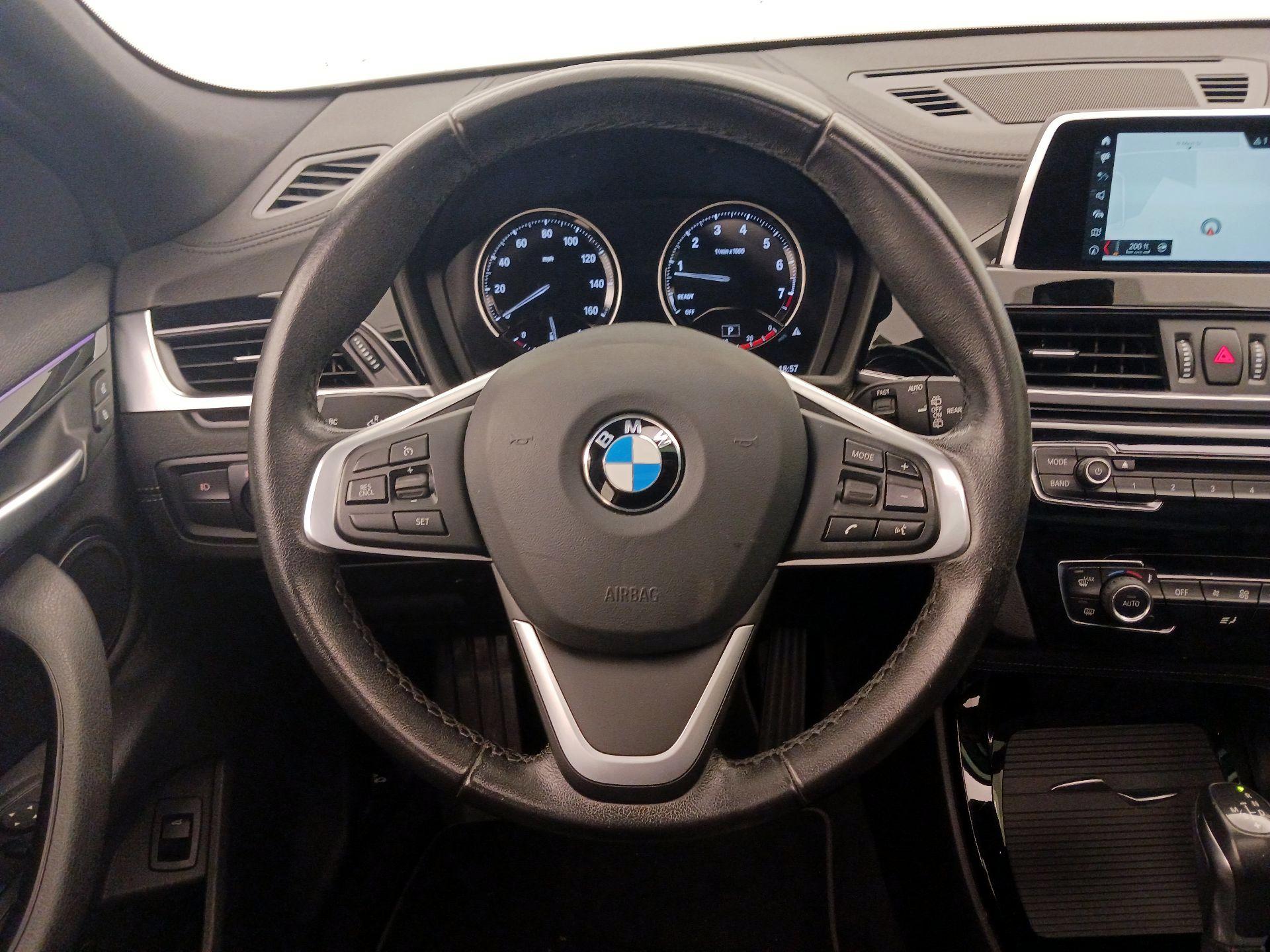 Thumbnail: 2018 BMW X2 - 10