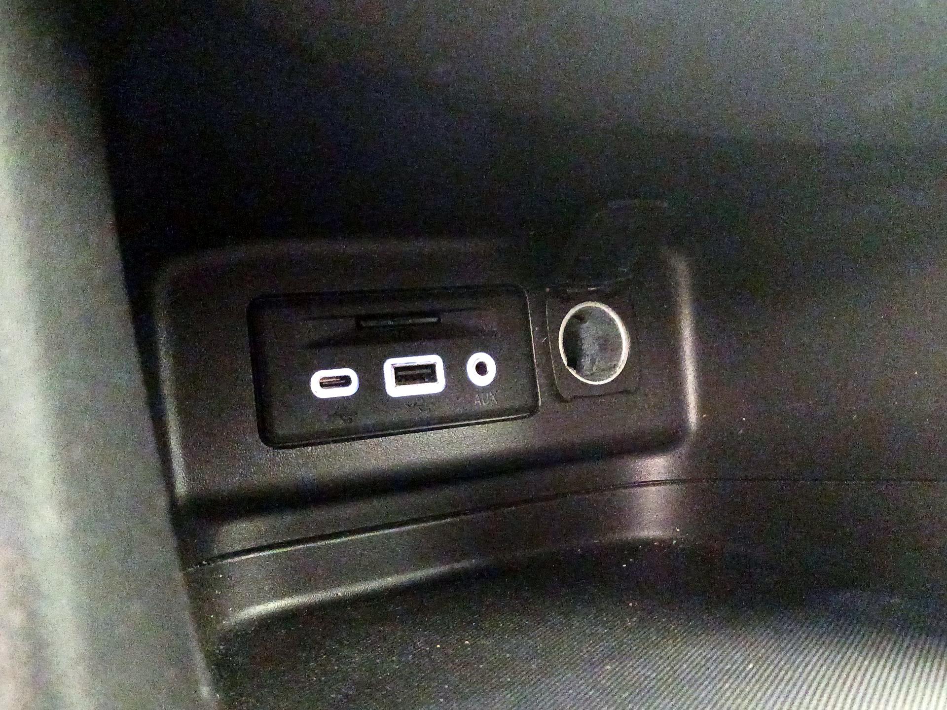 Thumbnail: 2020 Chevrolet Equinox - 19