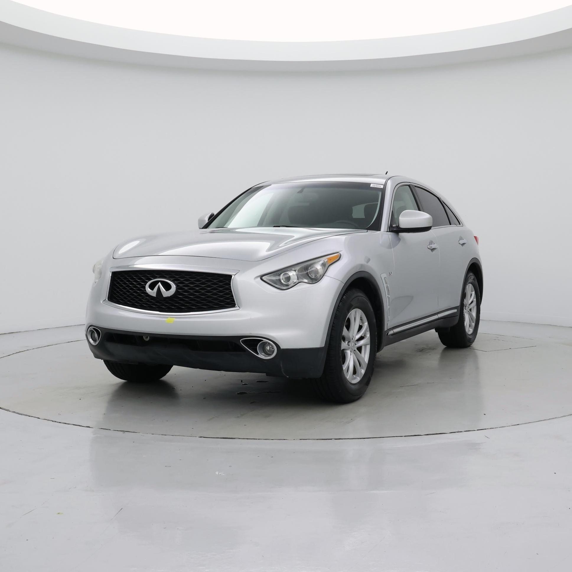 Thumbnail: 2017 INFINITI QX70 - 4