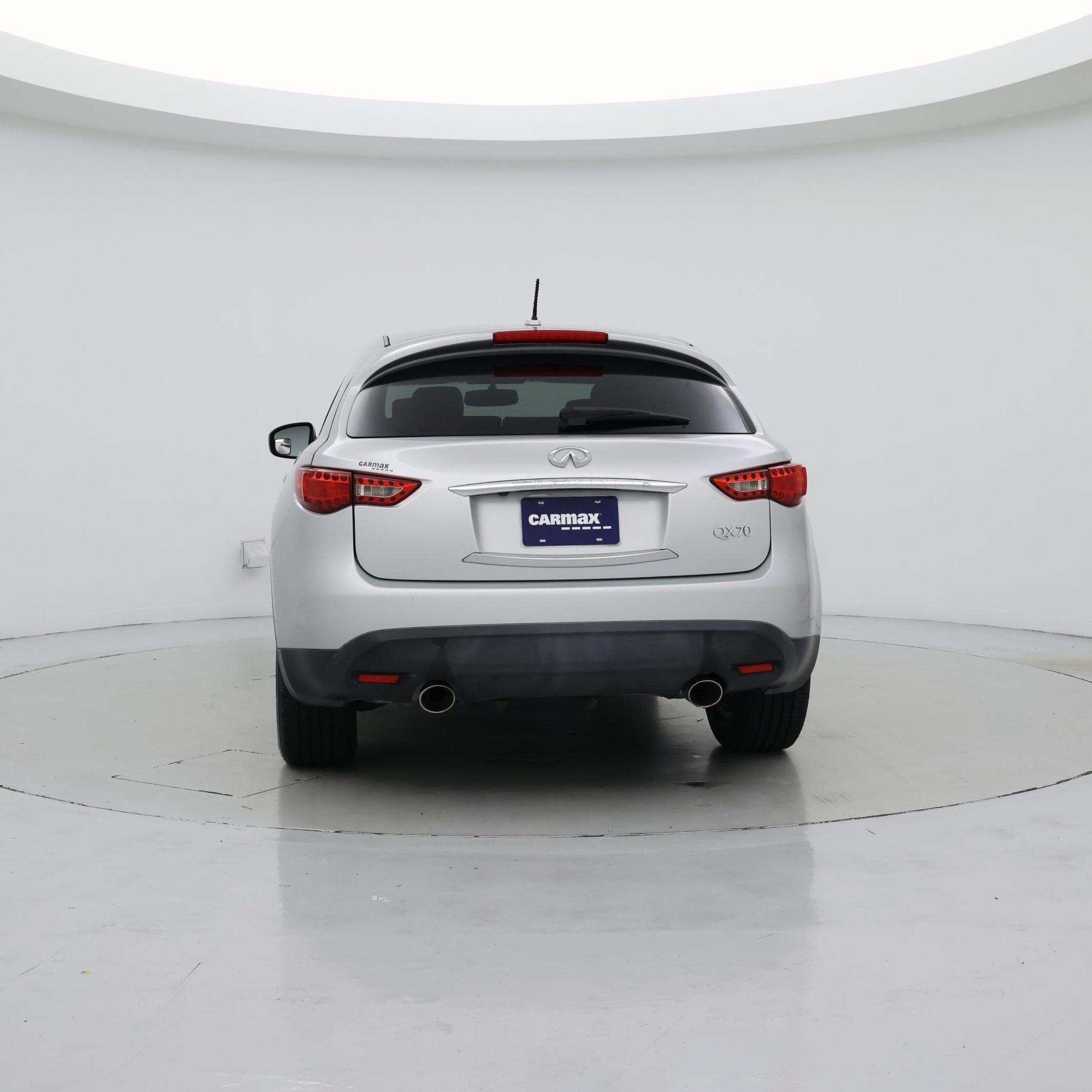 Thumbnail: 2017 INFINITI QX70 - 6