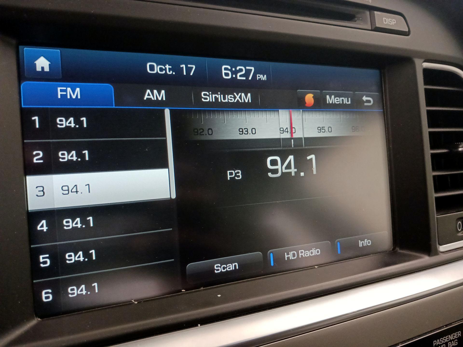 Thumbnail: 2015 Hyundai Sonata - 15