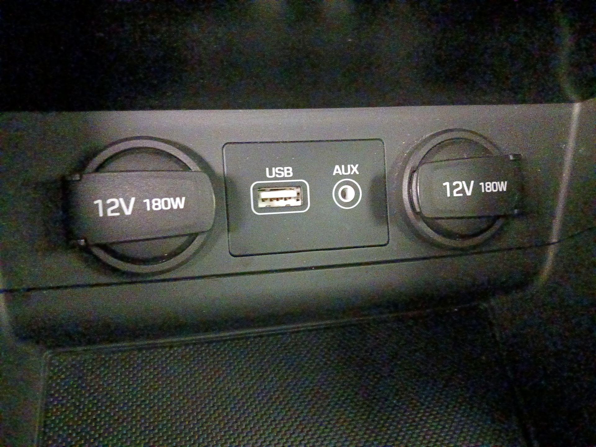 Thumbnail: 2015 Hyundai Sonata - 18