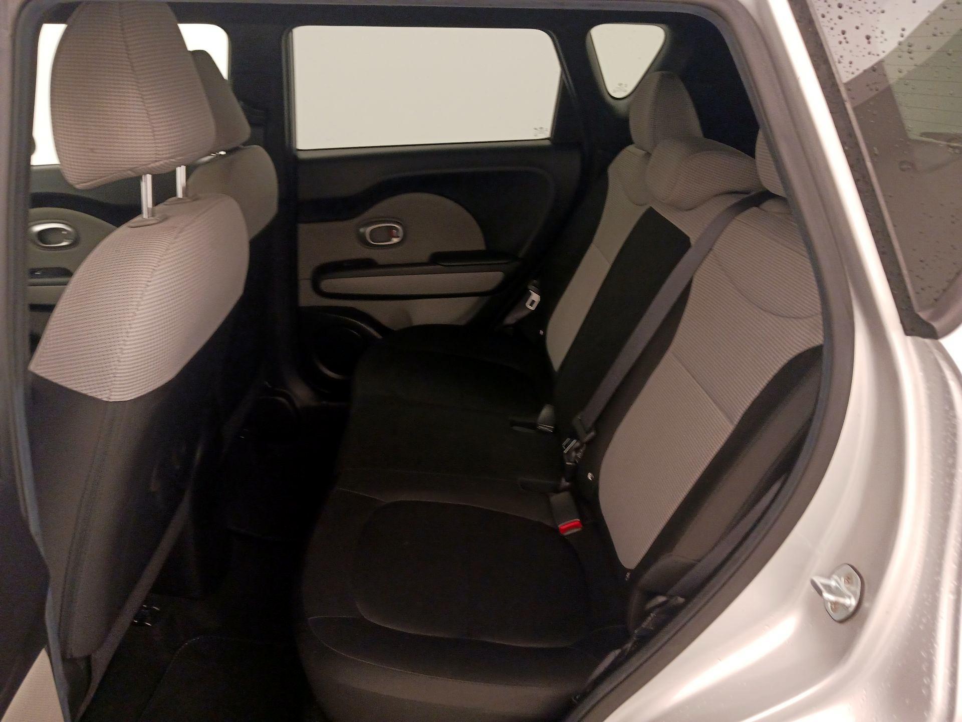 Thumbnail: 2017 Kia Soul - 18