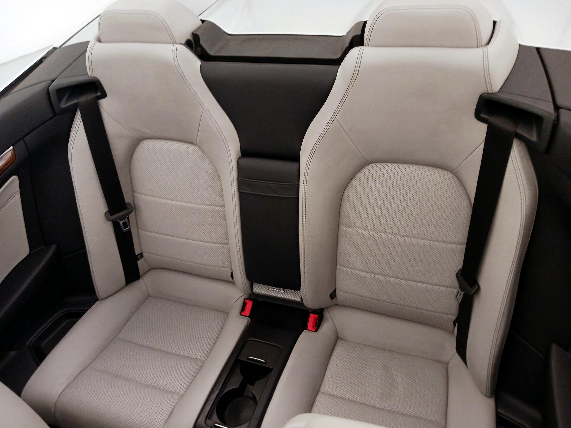Thumbnail: 2016 Mercedes-Benz E-Class - 19