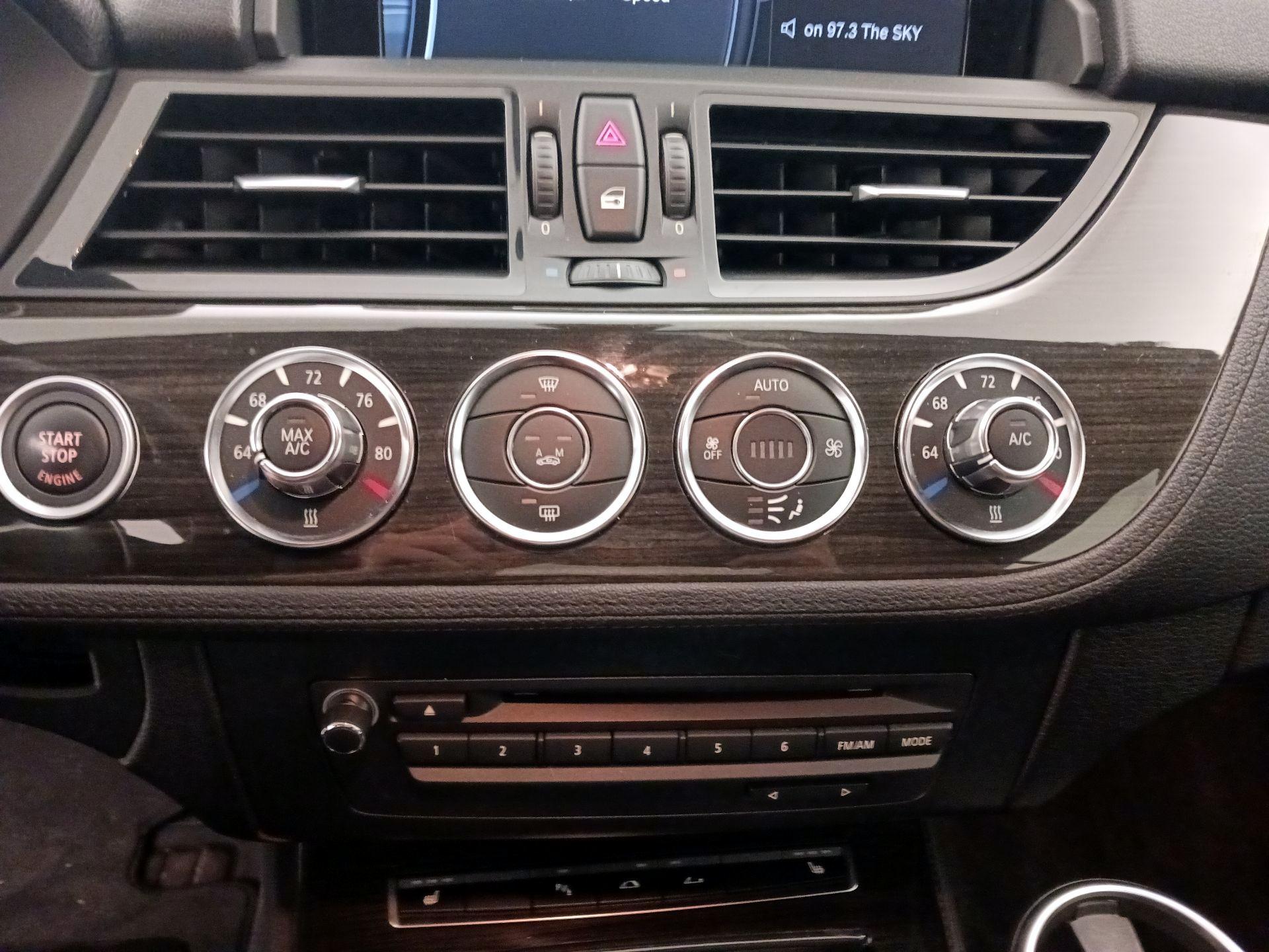 Thumbnail: 2016 BMW Z4 - 16