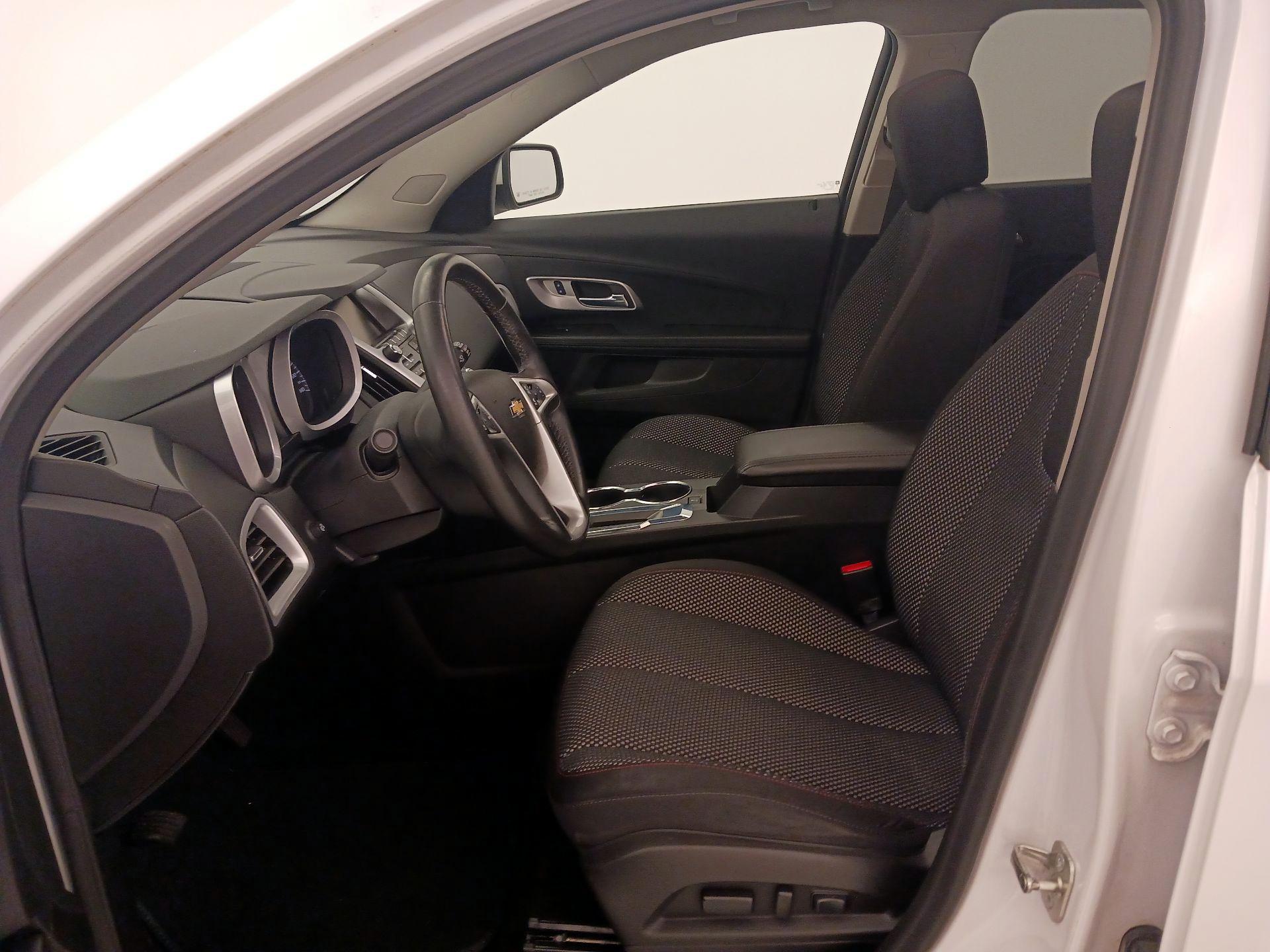 Thumbnail: 2017 Chevrolet Equinox - 11
