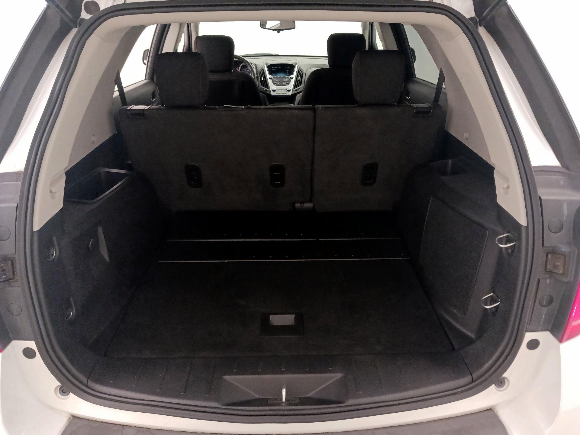 Thumbnail: 2017 Chevrolet Equinox - 20