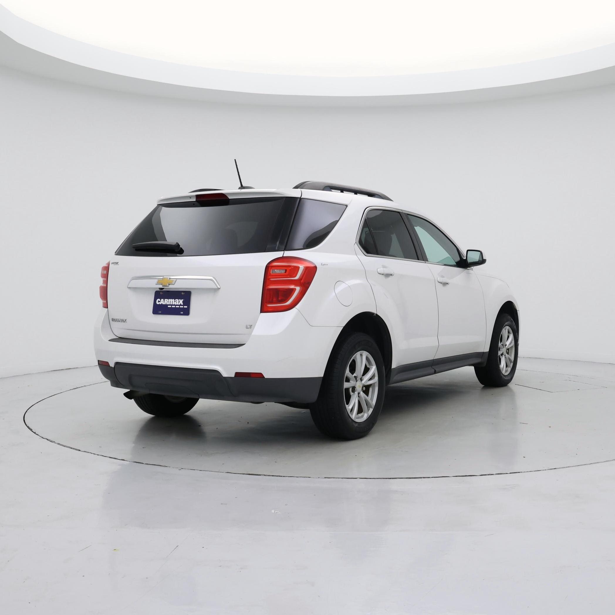 Thumbnail: 2017 Chevrolet Equinox - 8