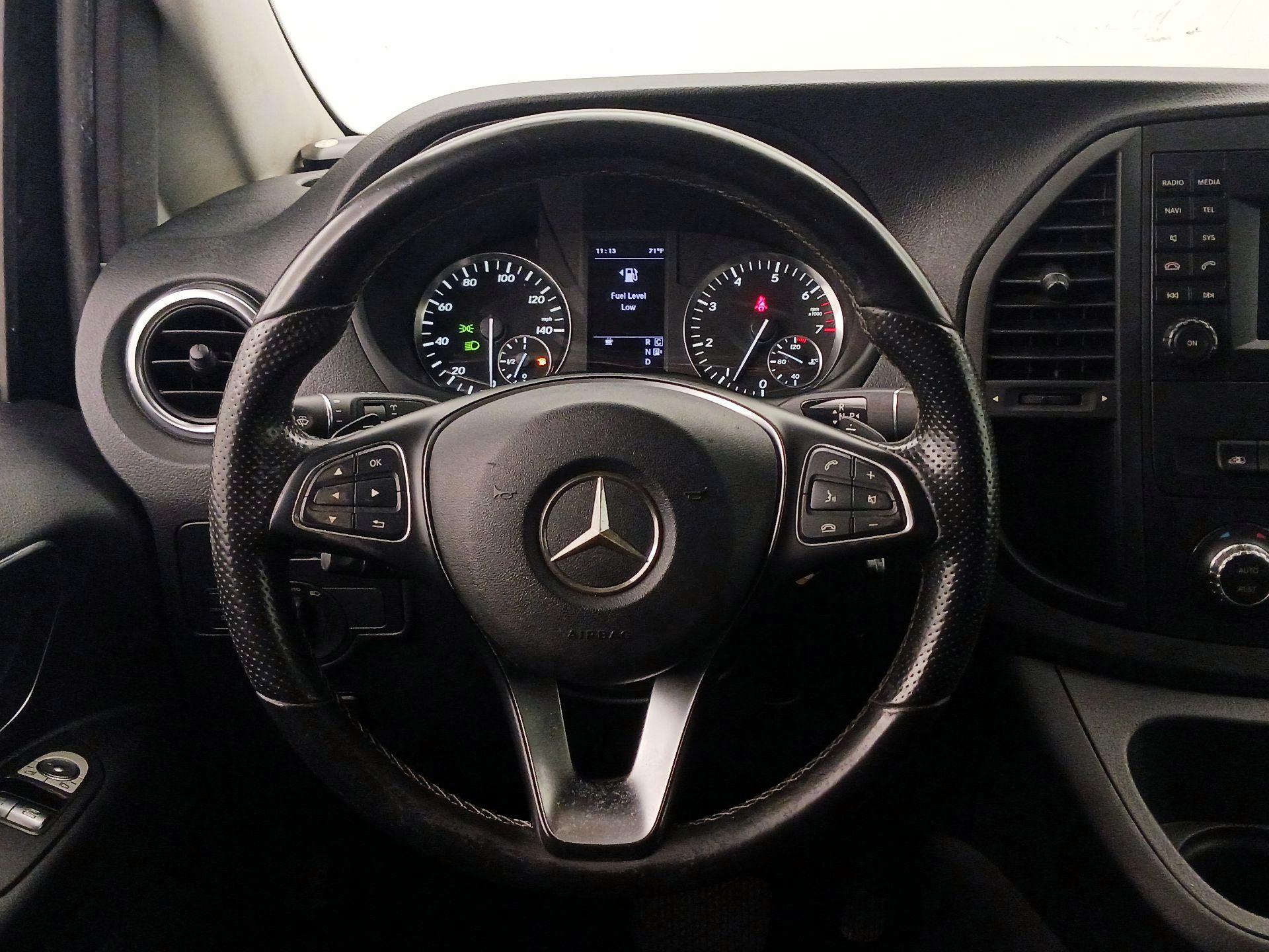 Thumbnail: 2016 Mercedes-Benz Metris - 10