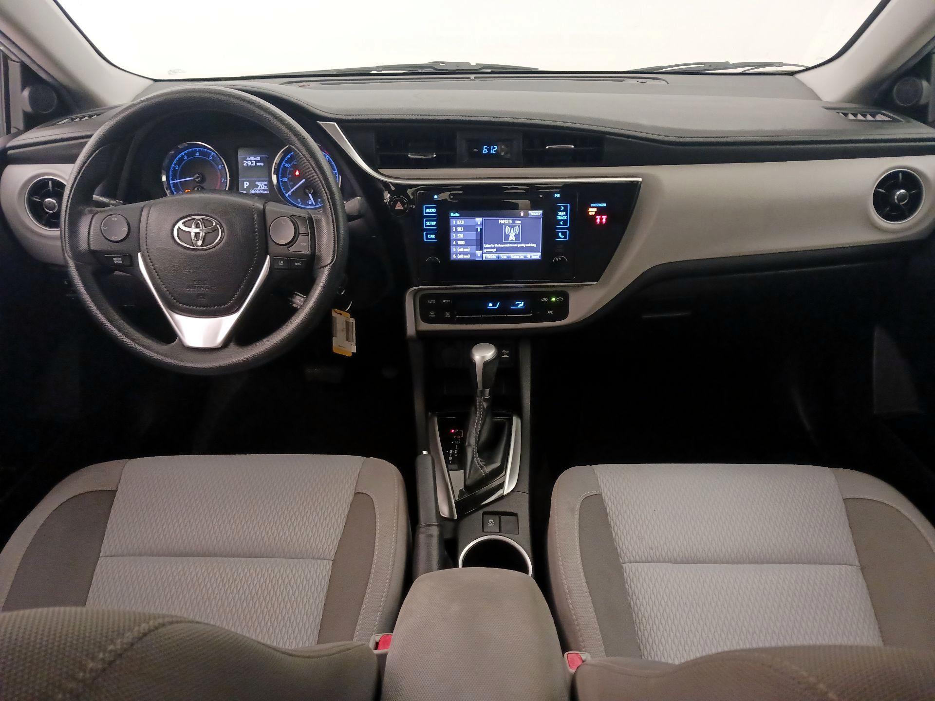 Thumbnail: 2019 Toyota Corolla - 9