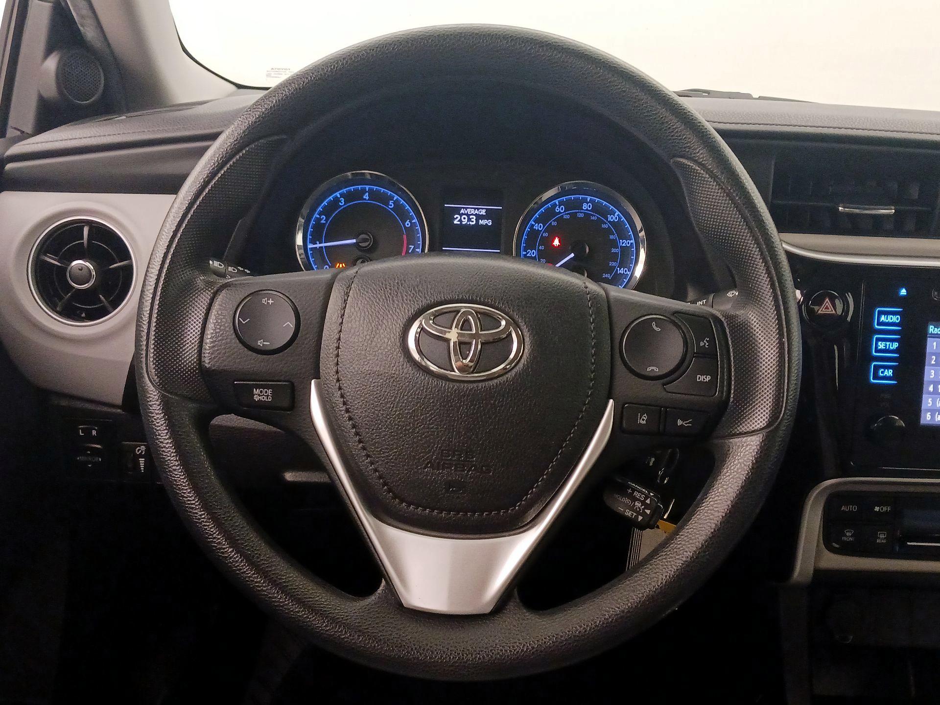 Thumbnail: 2019 Toyota Corolla - 10