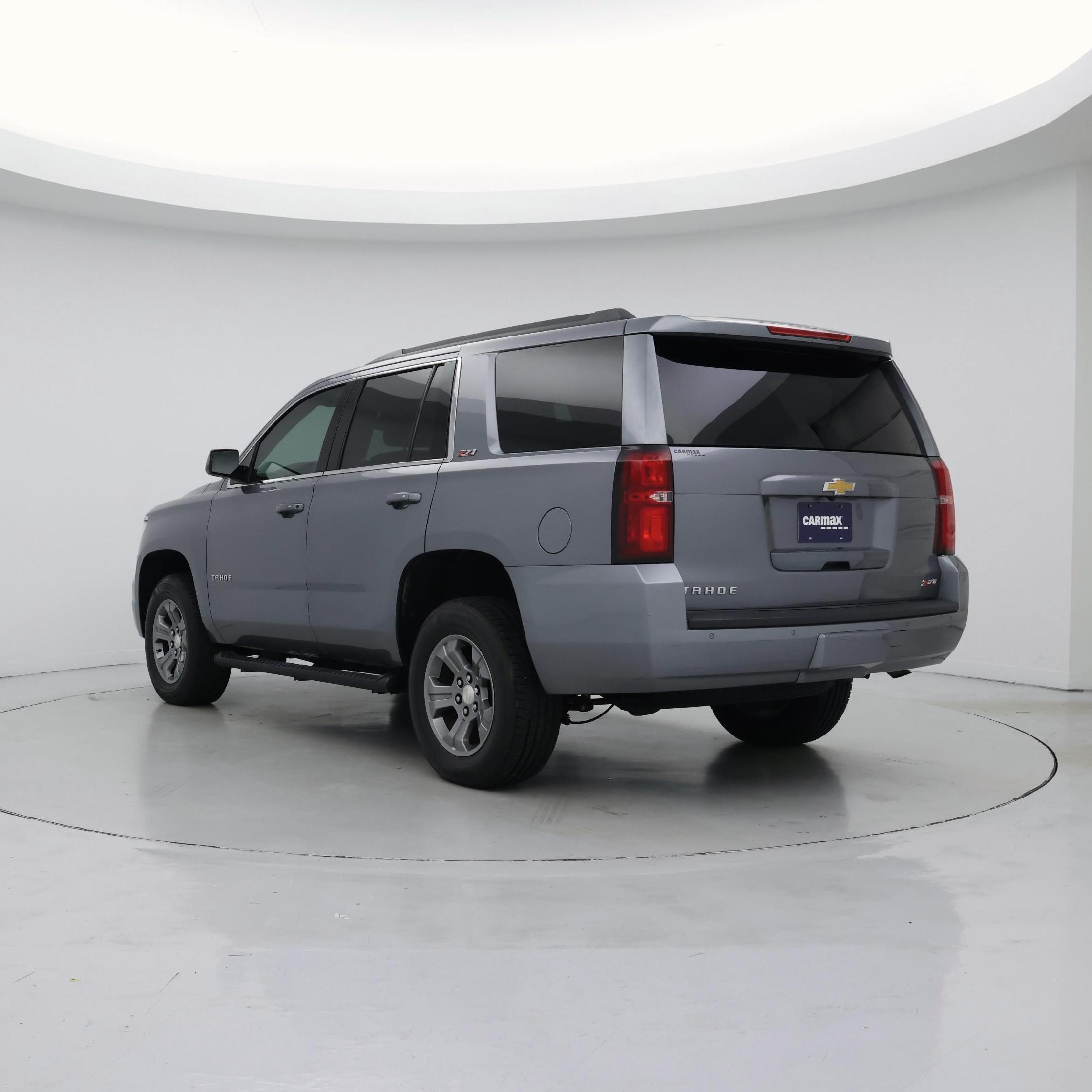 Thumbnail: 2020 Chevrolet Tahoe - 2
