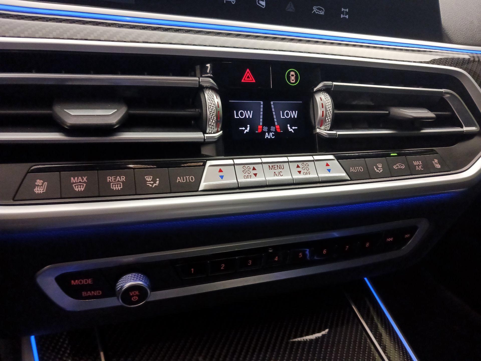 Thumbnail: 2021 BMW X5 - 17
