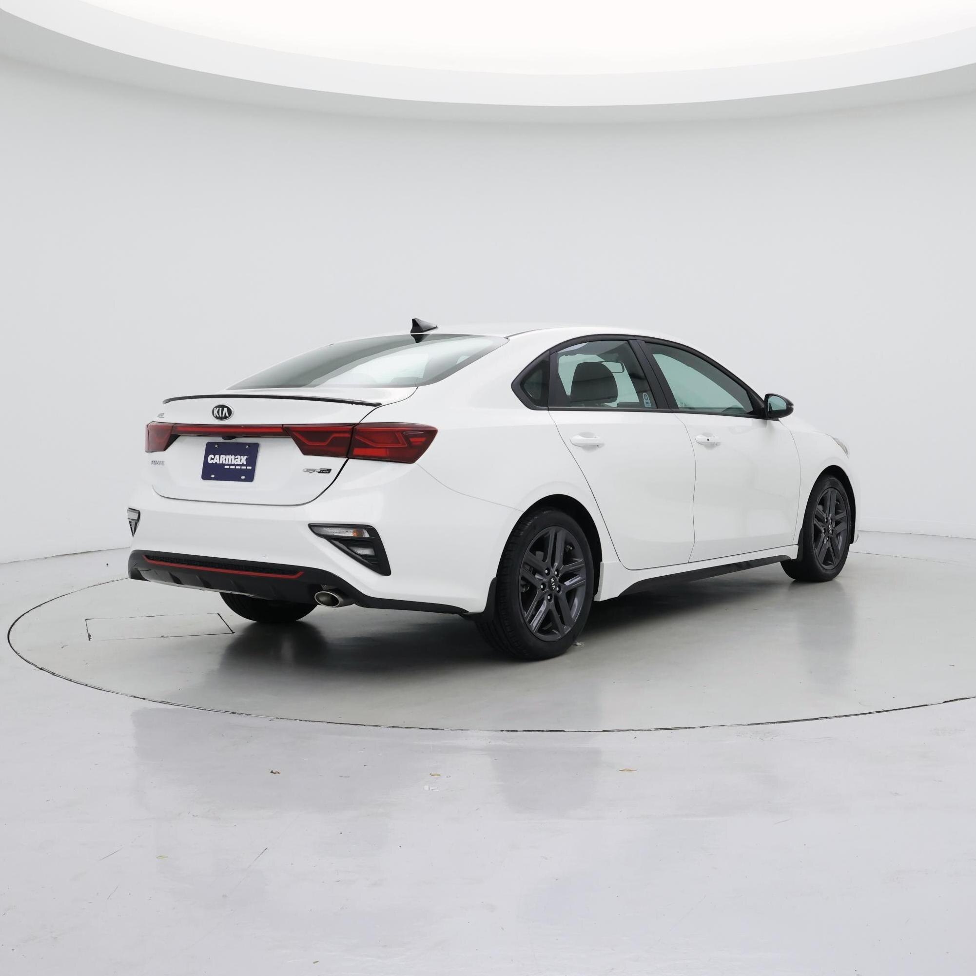 Thumbnail: 2021 Kia Forte - 8