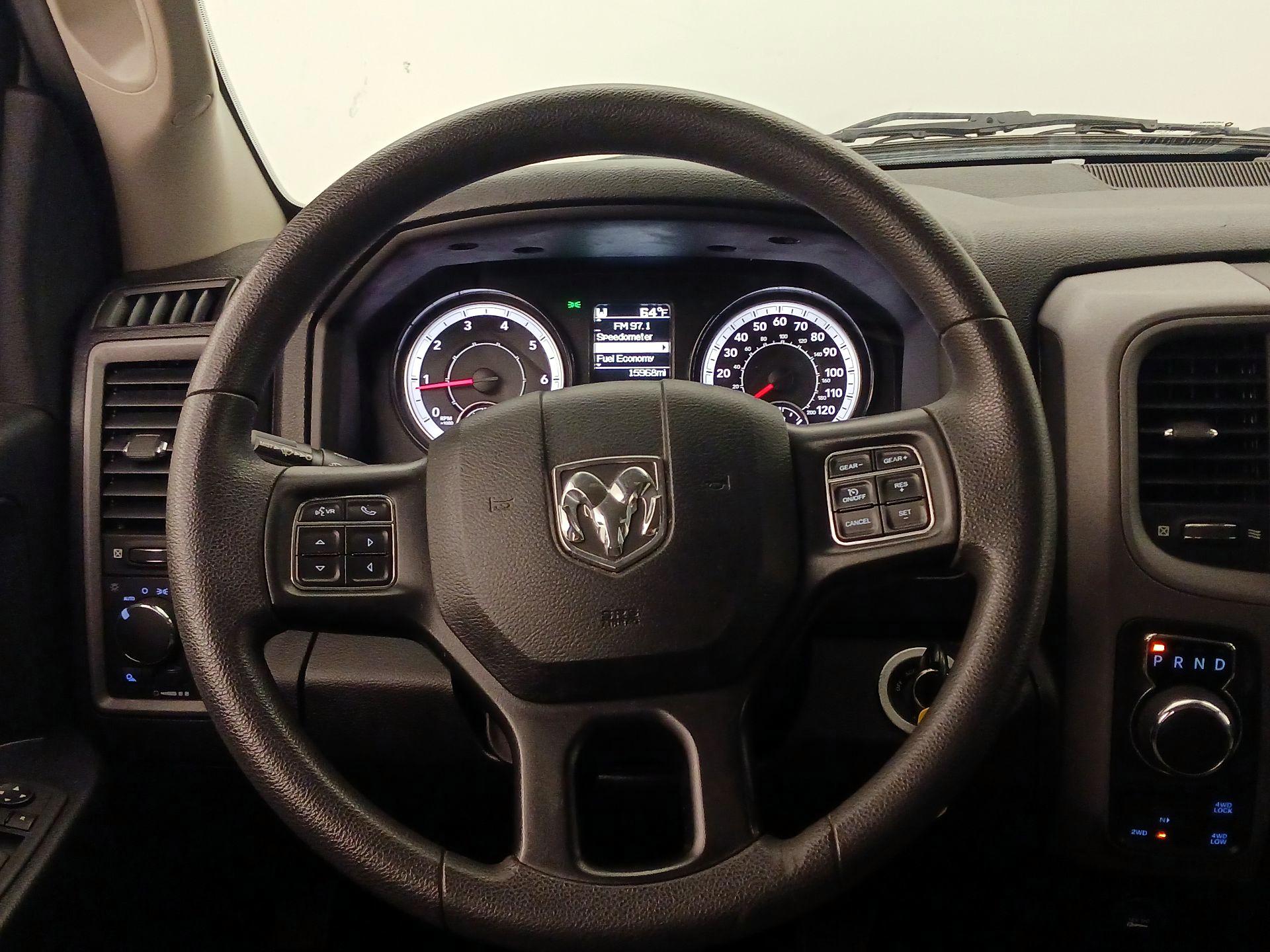 Thumbnail: 2023 RAM 1500 Classic - 10