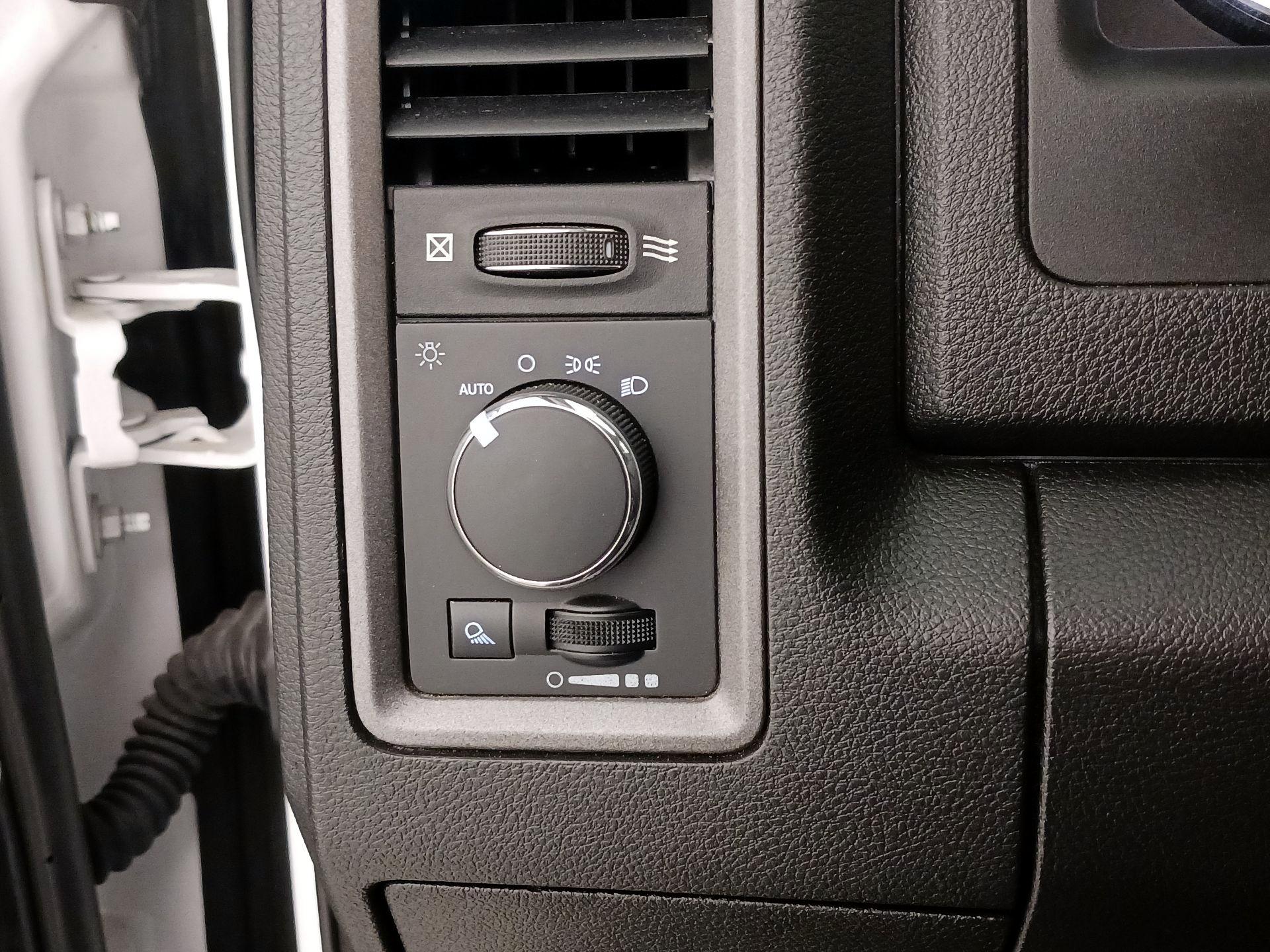 Thumbnail: 2023 RAM 1500 Classic - 13