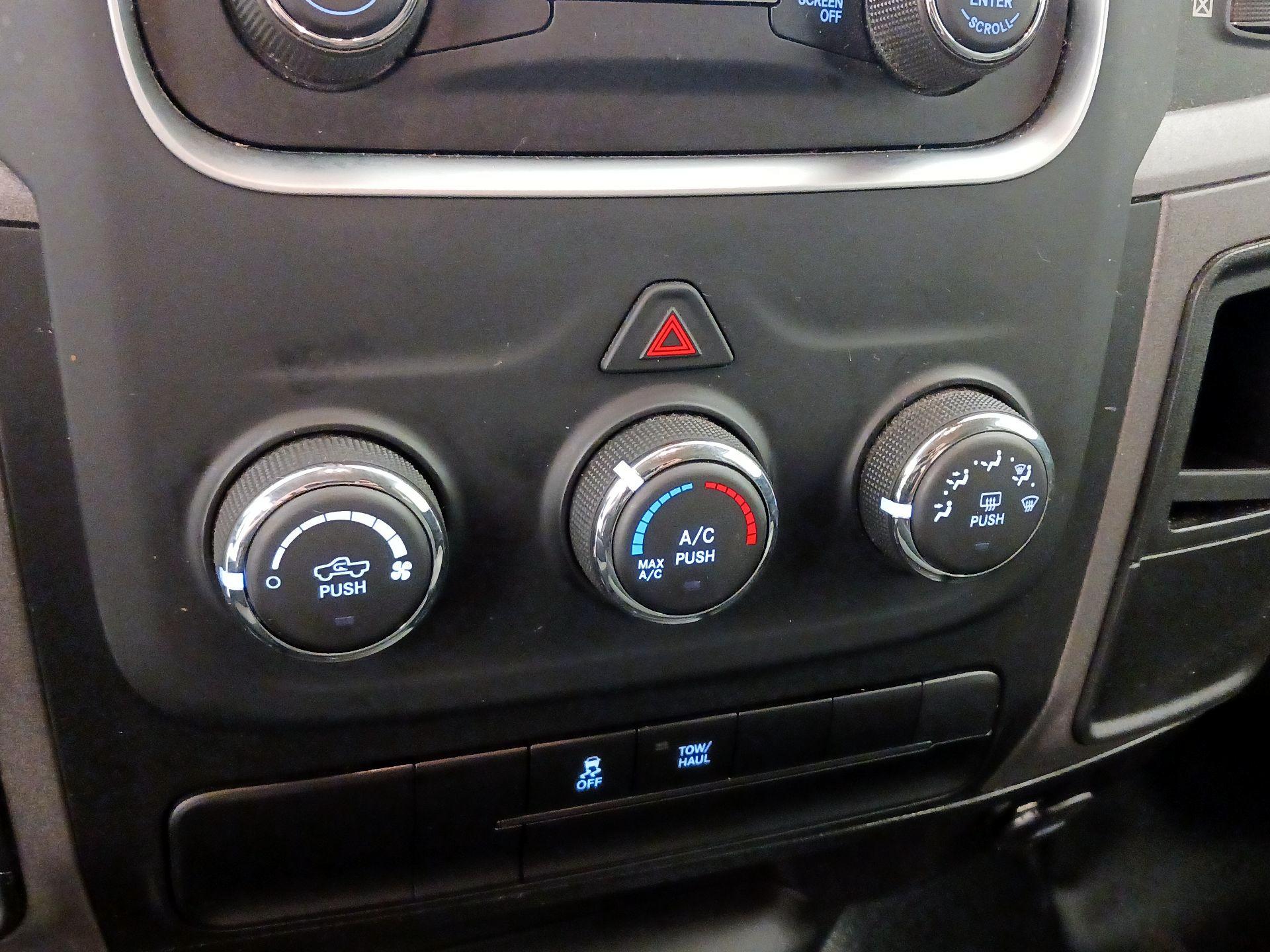 Thumbnail: 2023 RAM 1500 Classic - 16