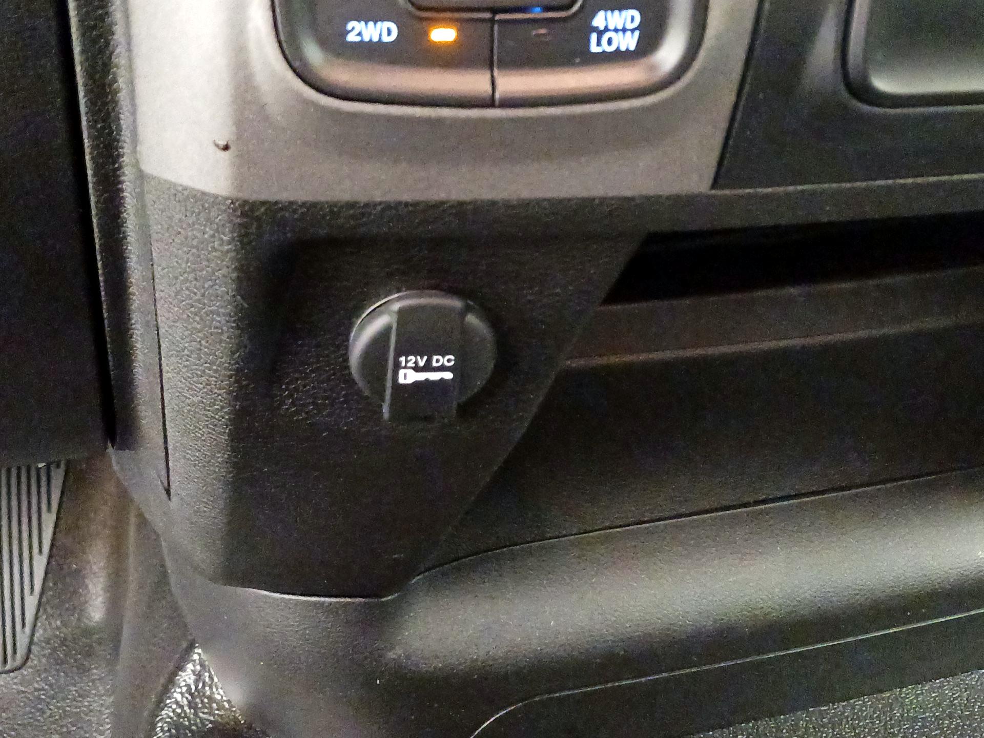 Thumbnail: 2023 RAM 1500 Classic - 18