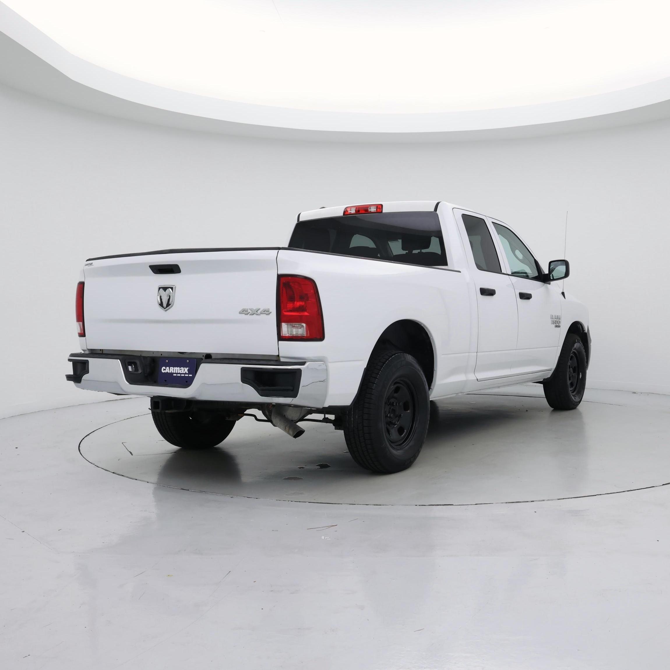 Thumbnail: 2023 RAM 1500 Classic - 8