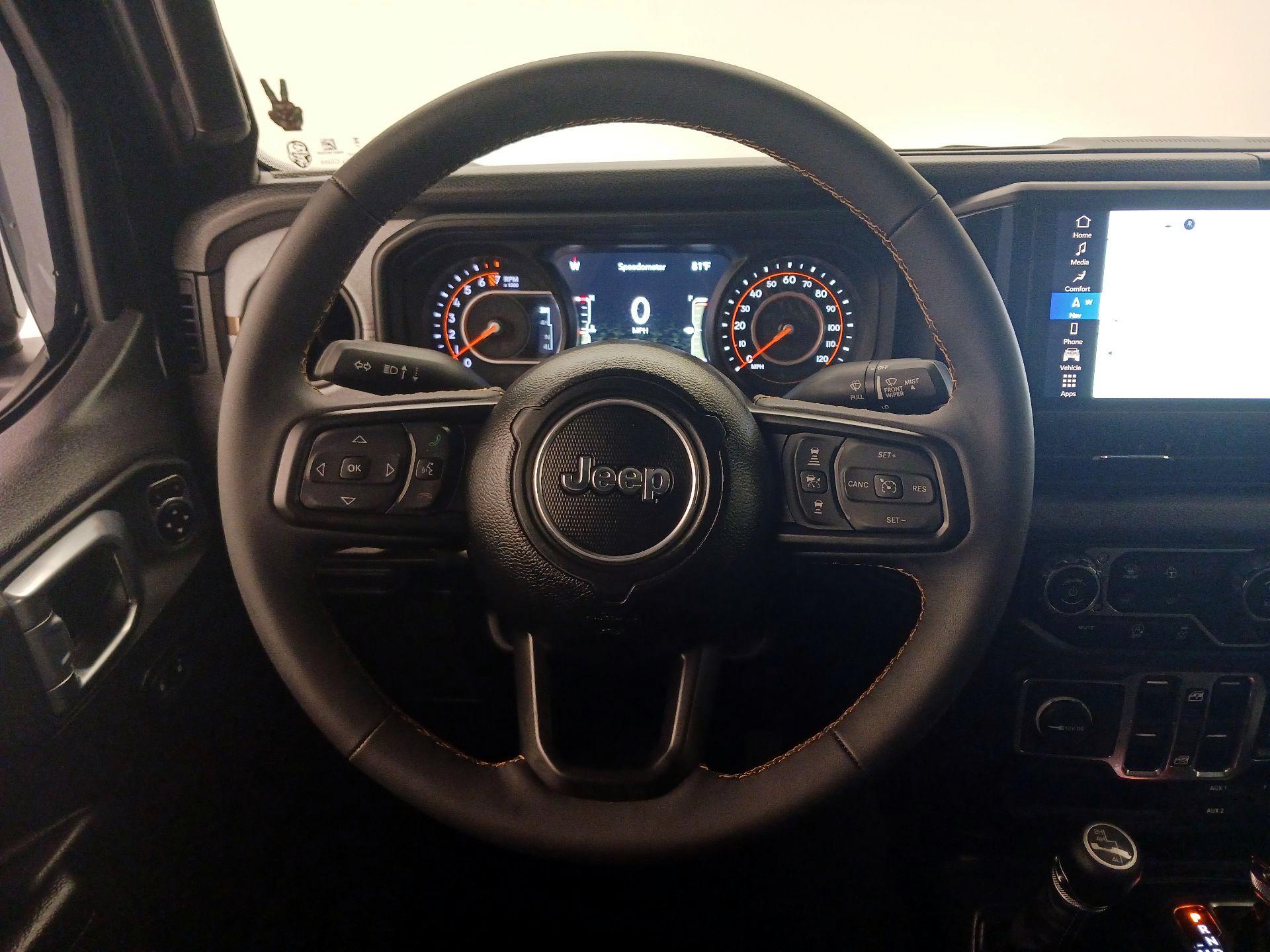 Thumbnail: 2024 Jeep Gladiator - 10