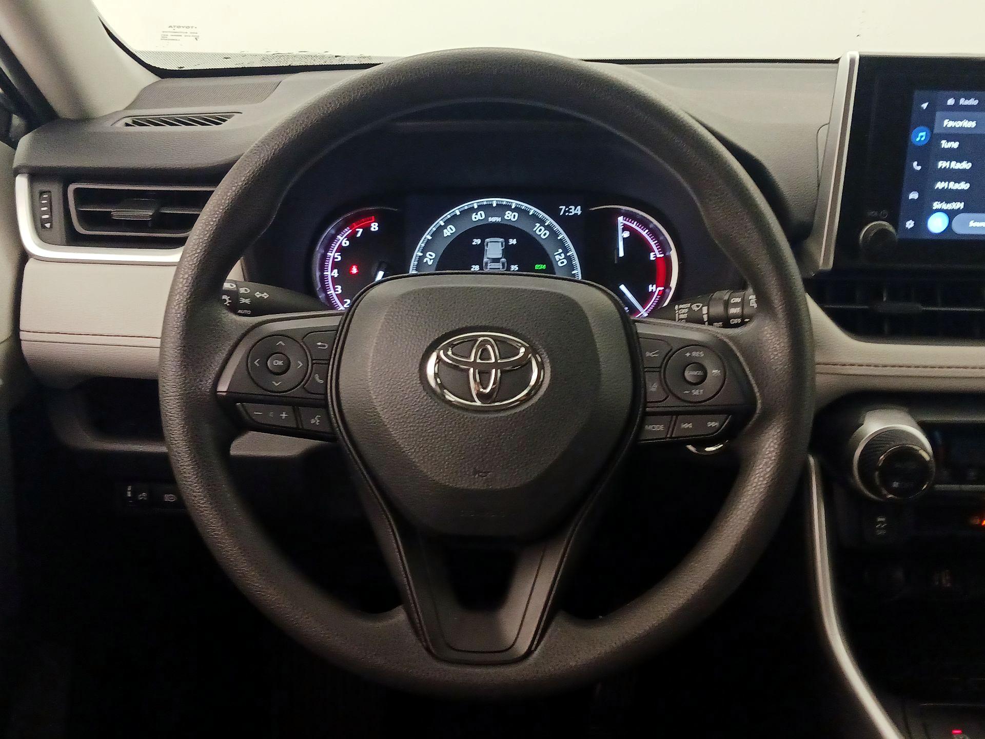 Thumbnail: 2024 Toyota RAV4 - 10