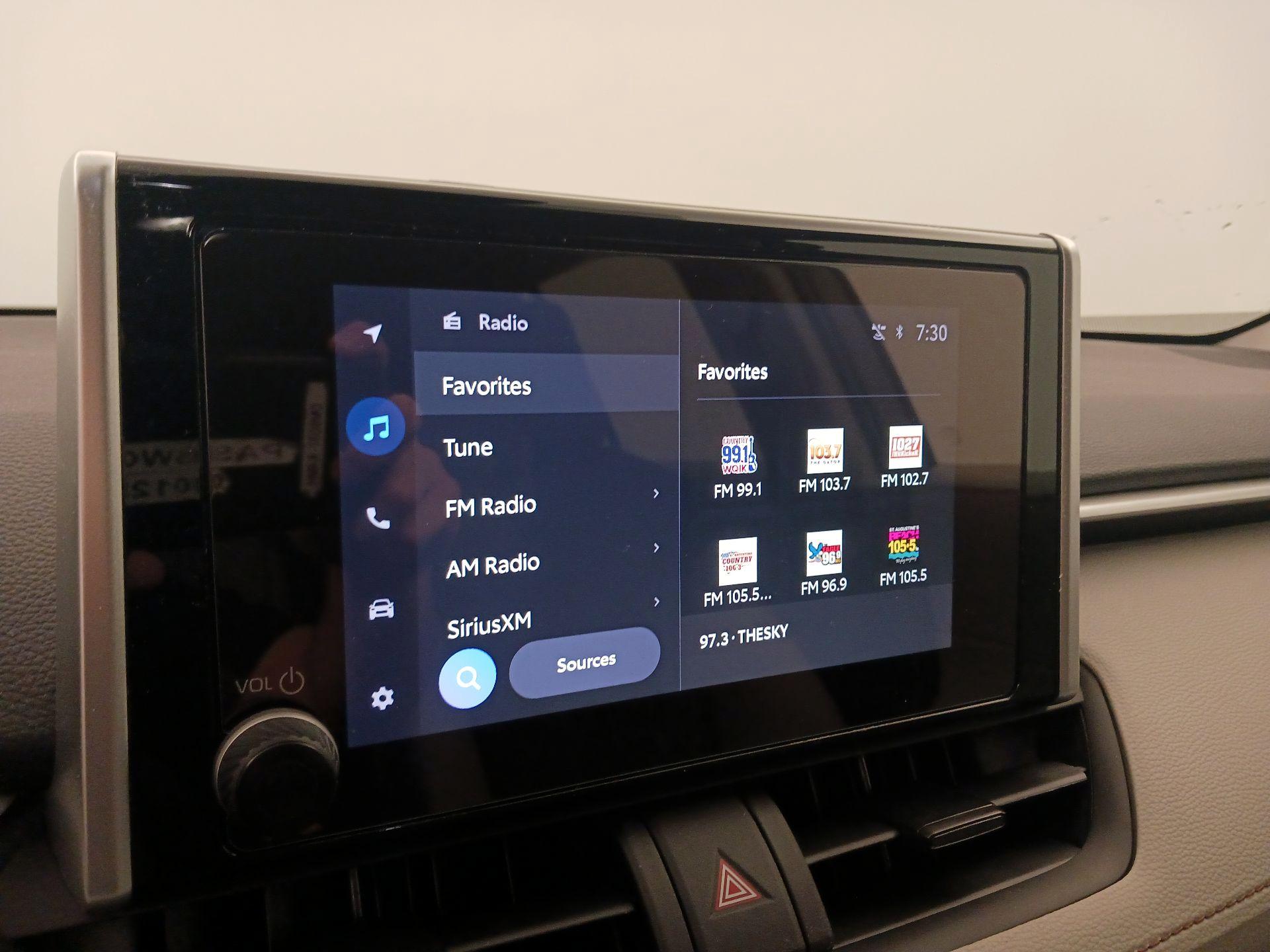 Thumbnail: 2024 Toyota RAV4 - 15