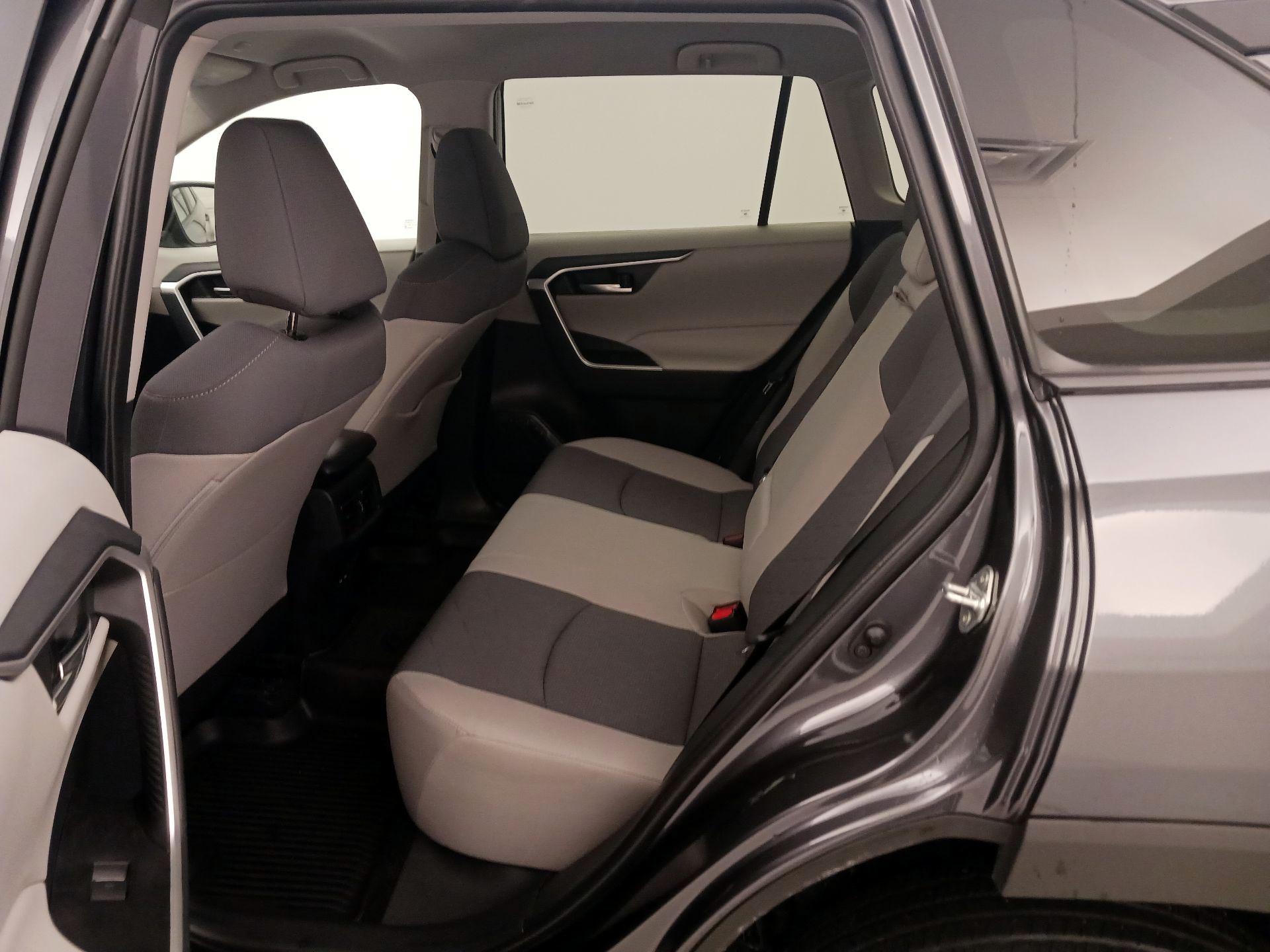 Thumbnail: 2024 Toyota RAV4 - 19