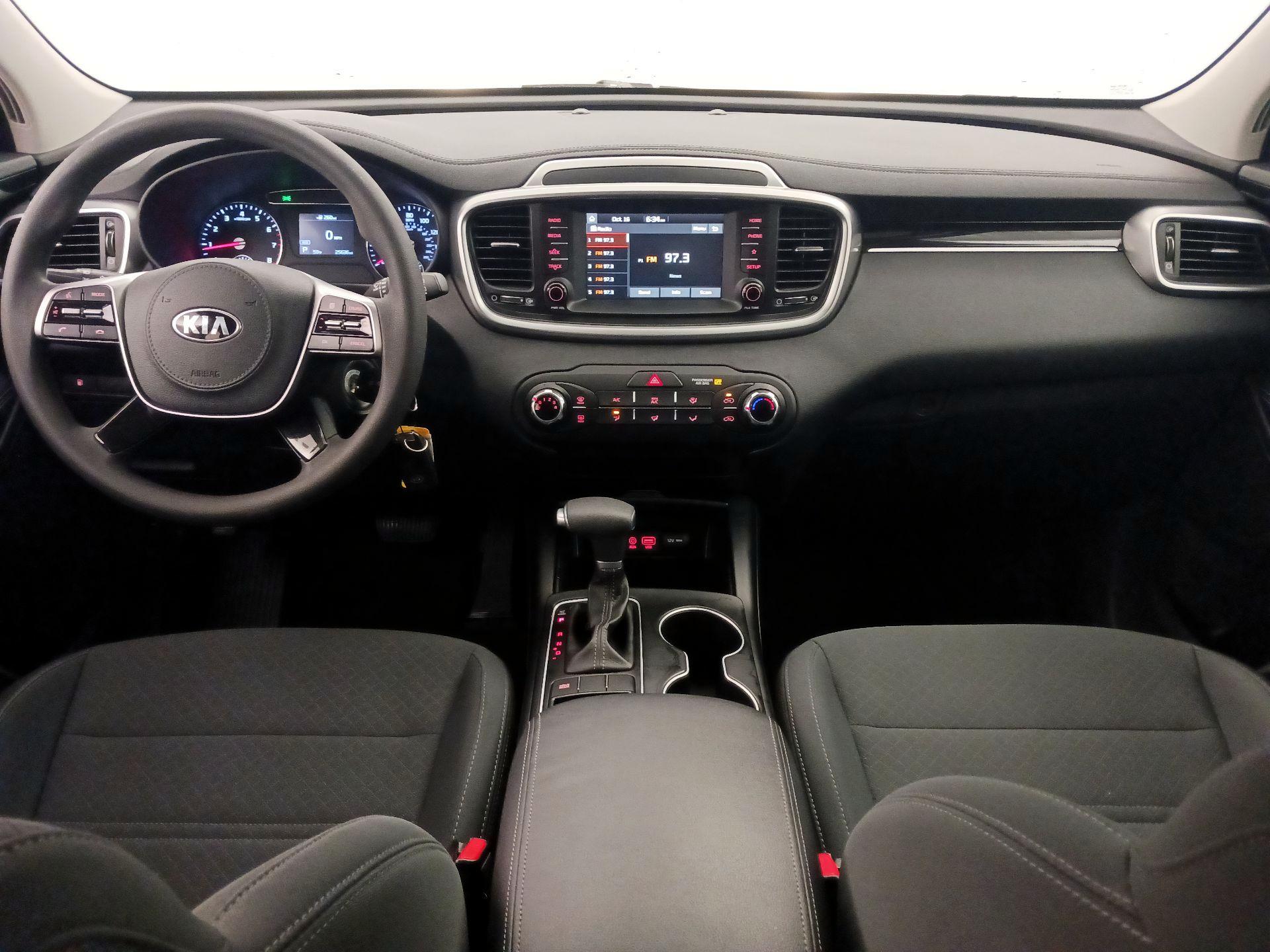 Thumbnail: 2020 Kia Sorento - 9