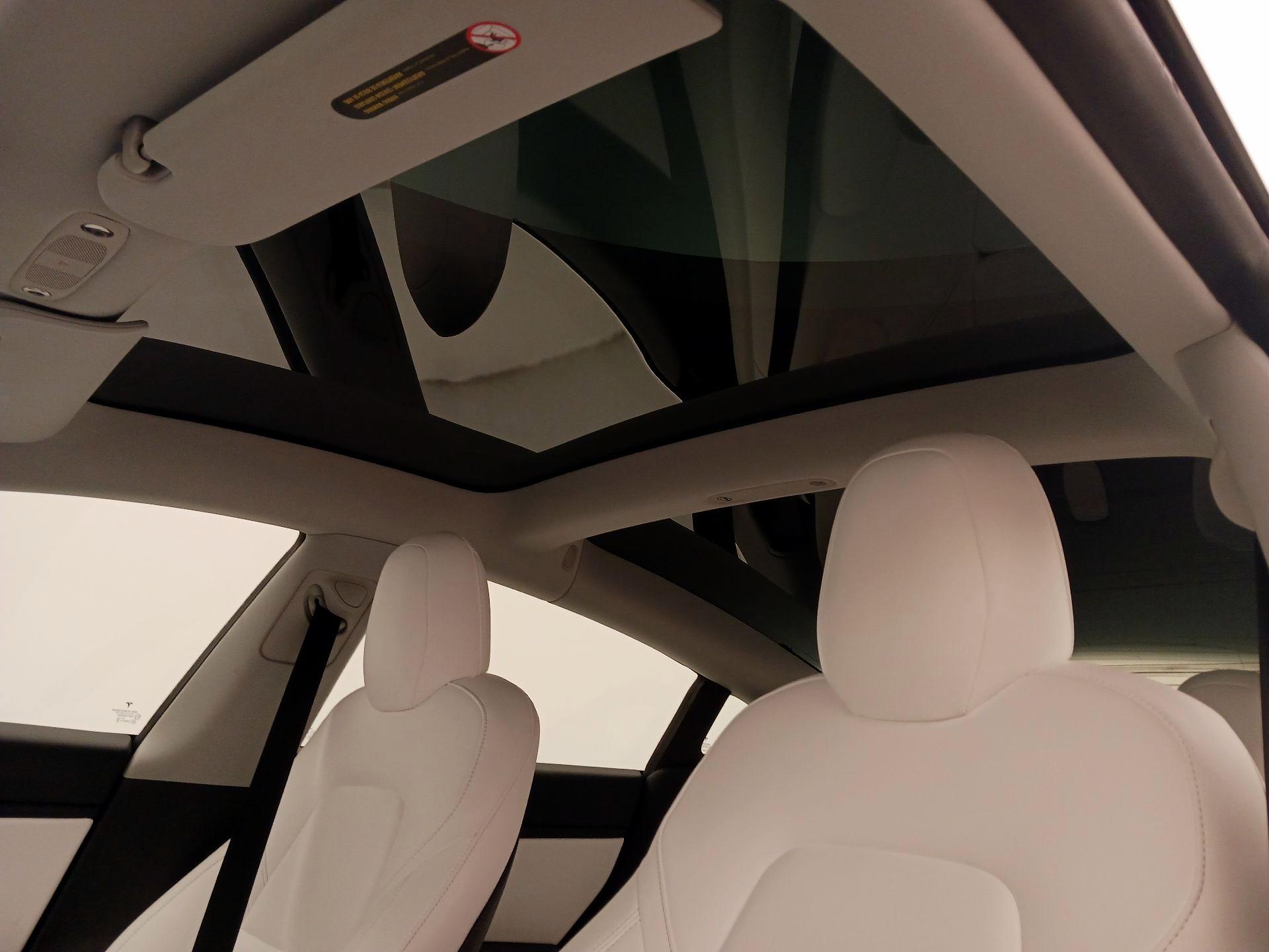 Thumbnail: 2020 Tesla Model 3 - 19