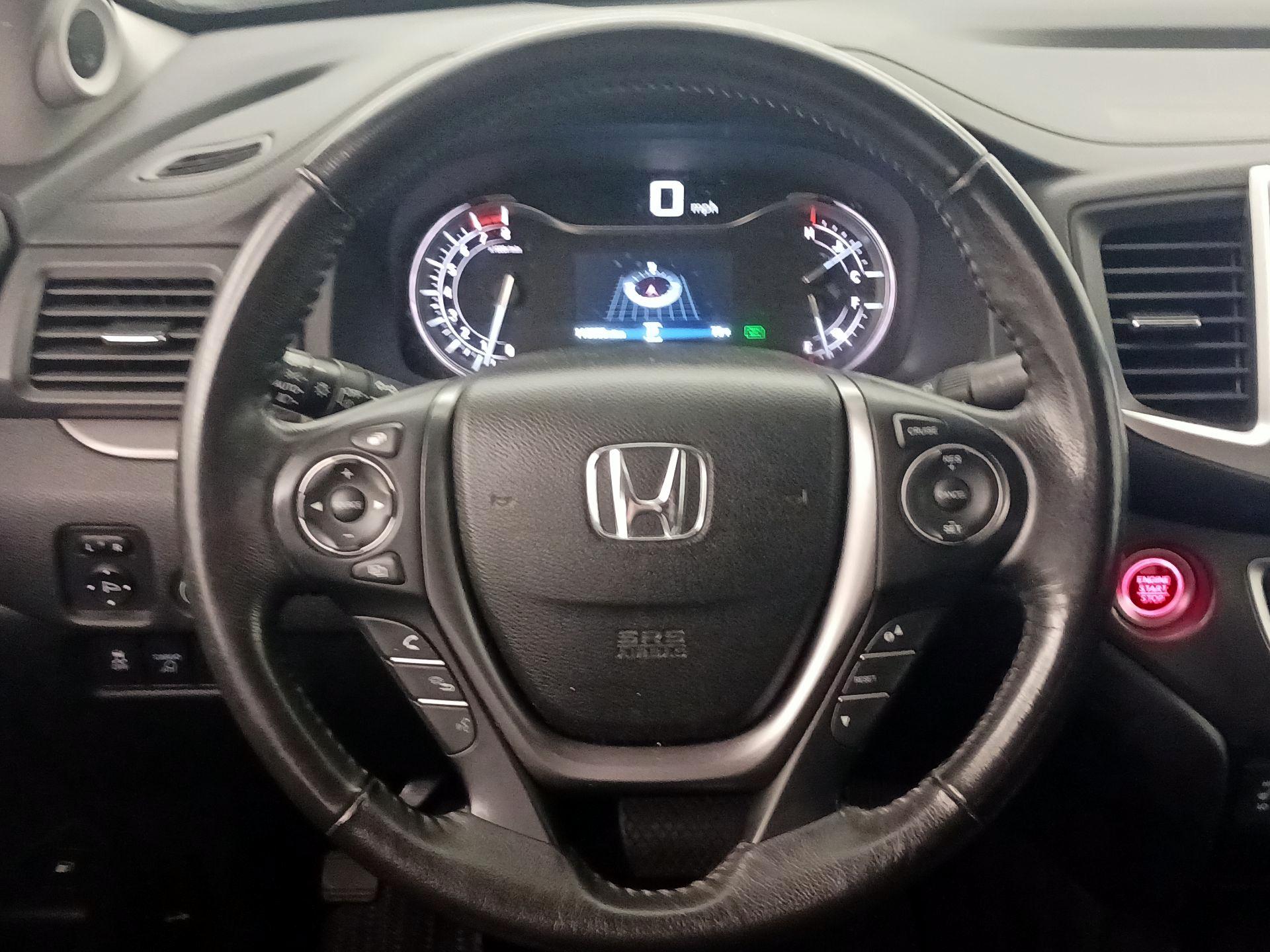 Thumbnail: 2017 Honda Ridgeline - 10