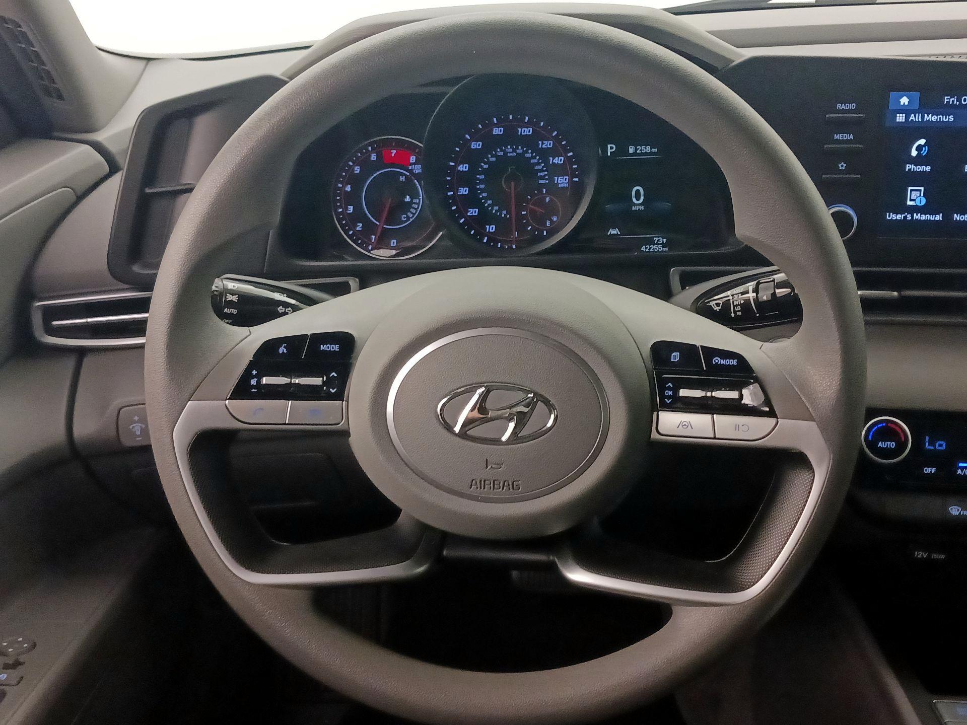 Thumbnail: 2023 Hyundai Elantra - 10
