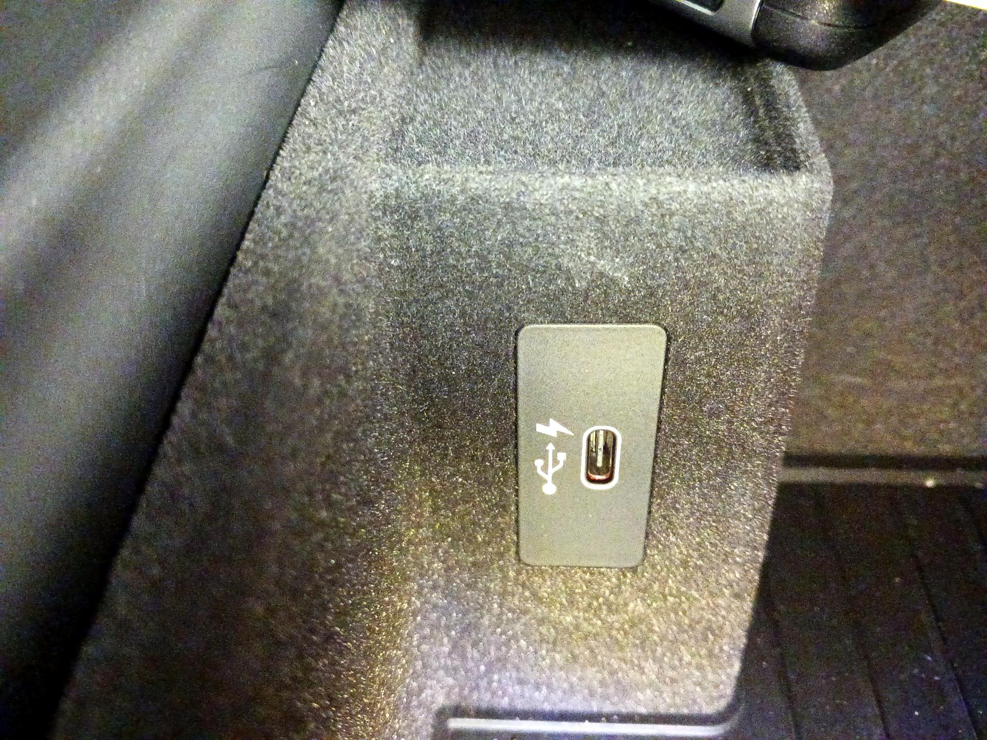 Thumbnail: 2021 BMW 5 Series - 19