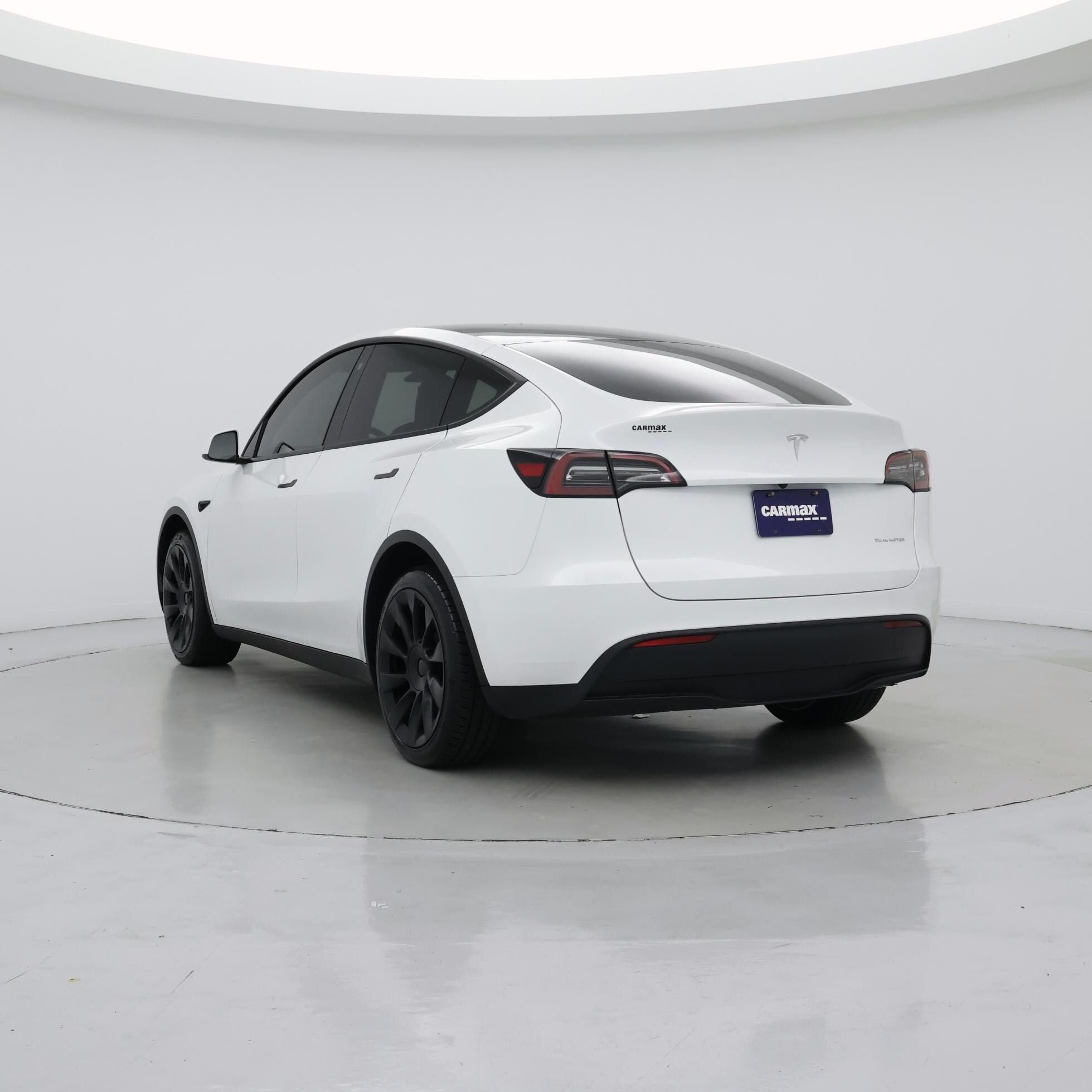 Thumbnail: 2023 Tesla Model Y - 2