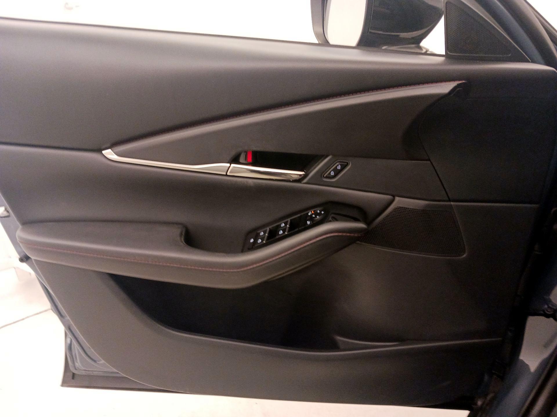 Thumbnail: 2022 Mazda CX-30 - 12