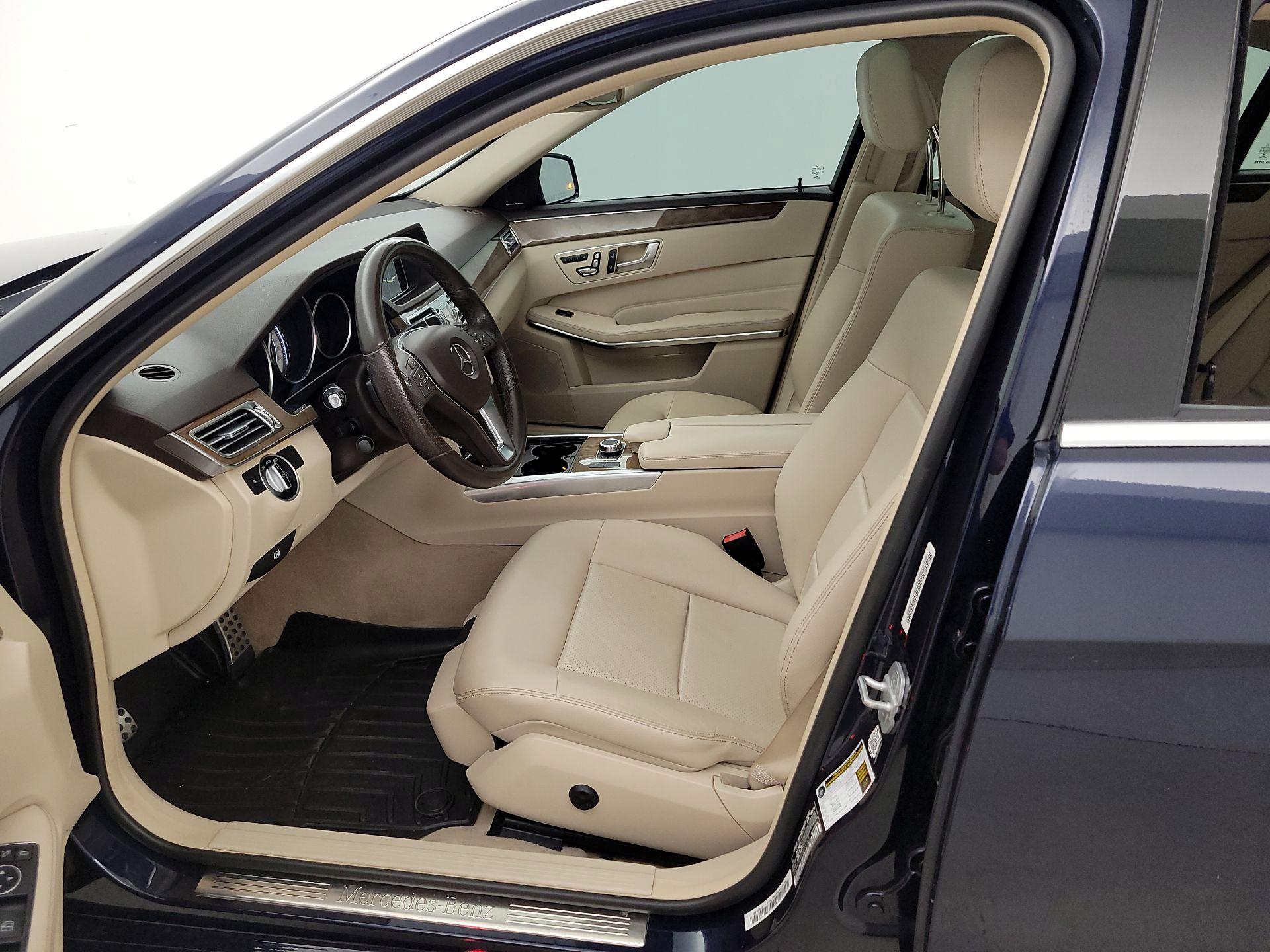 Thumbnail: 2016 Mercedes-Benz E-Class - 11