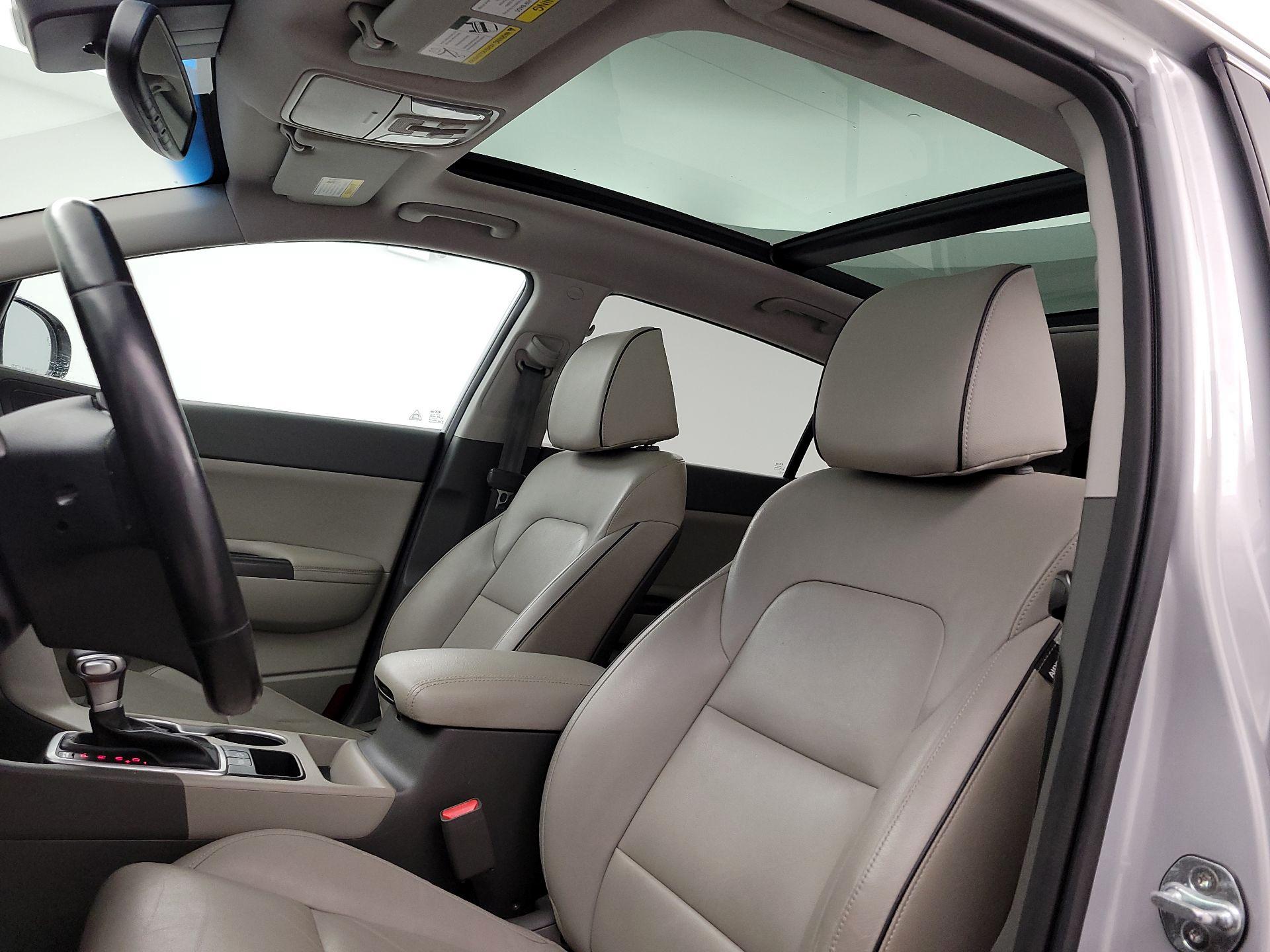 Thumbnail: 2017 Kia Sportage - 19
