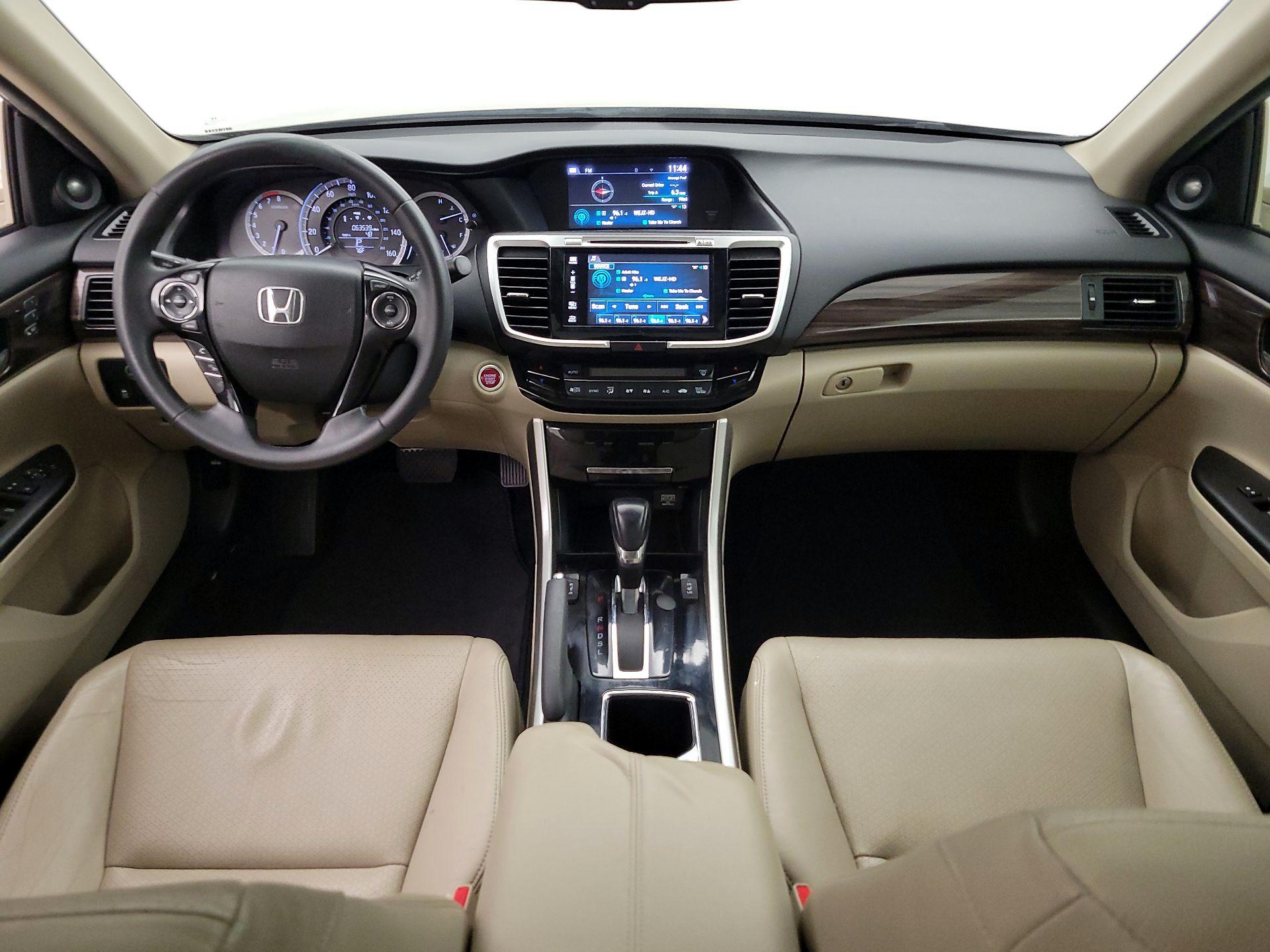 Thumbnail: 2016 Honda Accord - 9