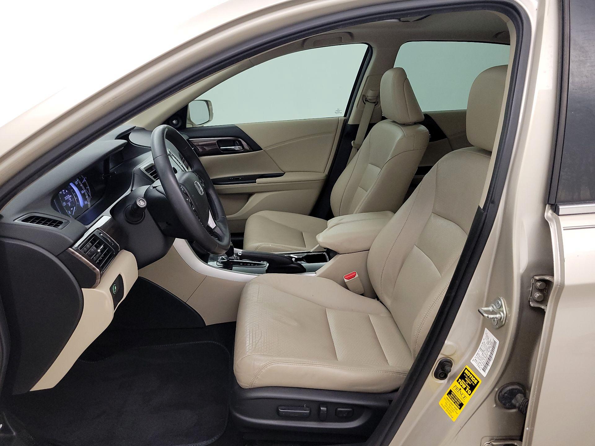 Thumbnail: 2016 Honda Accord - 11