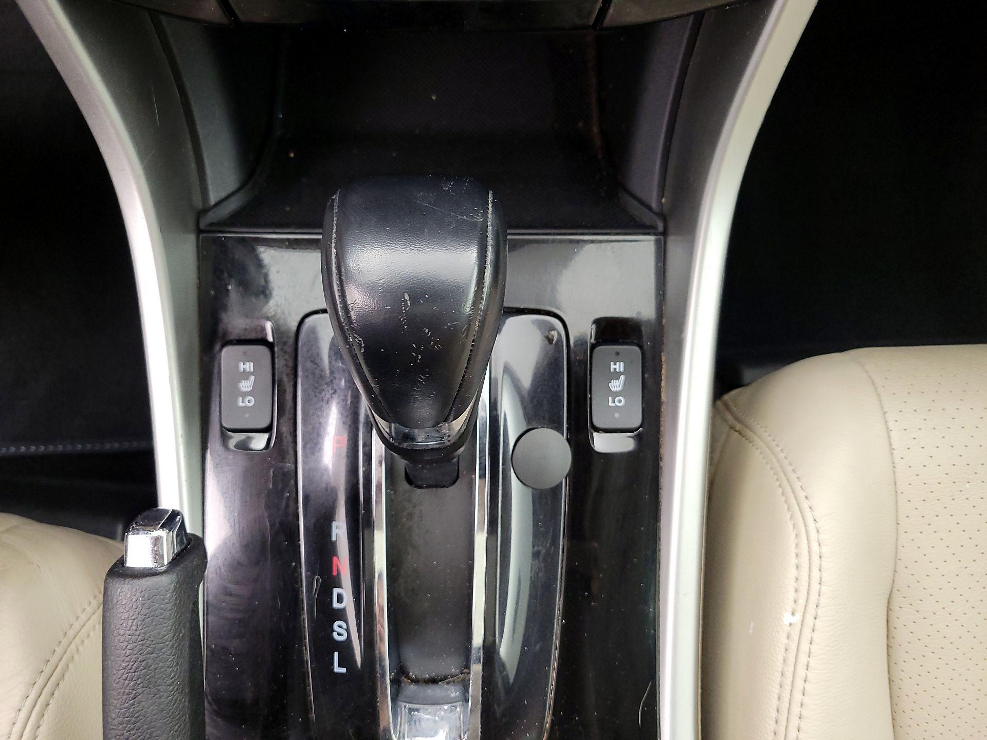 Thumbnail: 2016 Honda Accord - 17