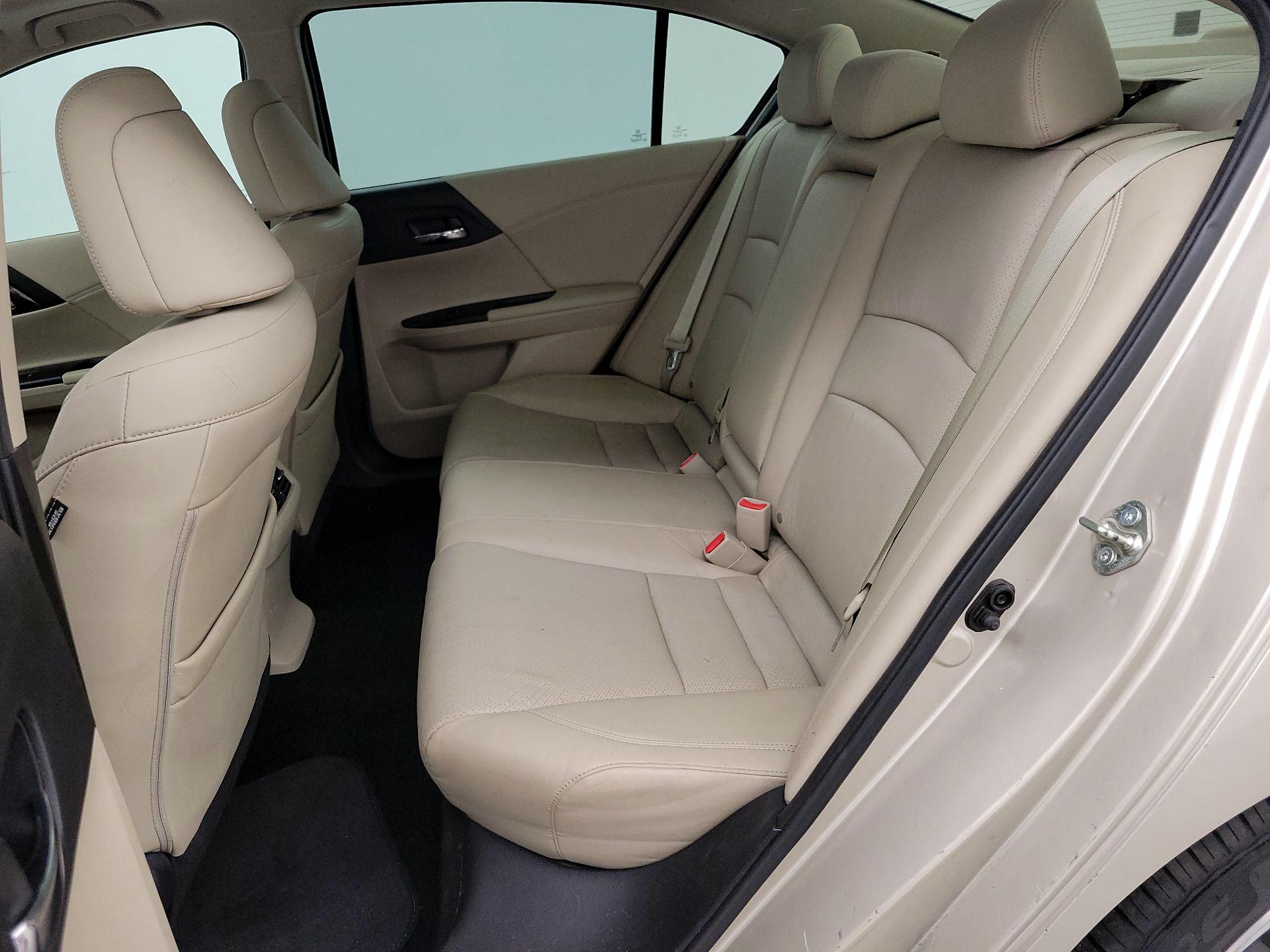 Thumbnail: 2016 Honda Accord - 20